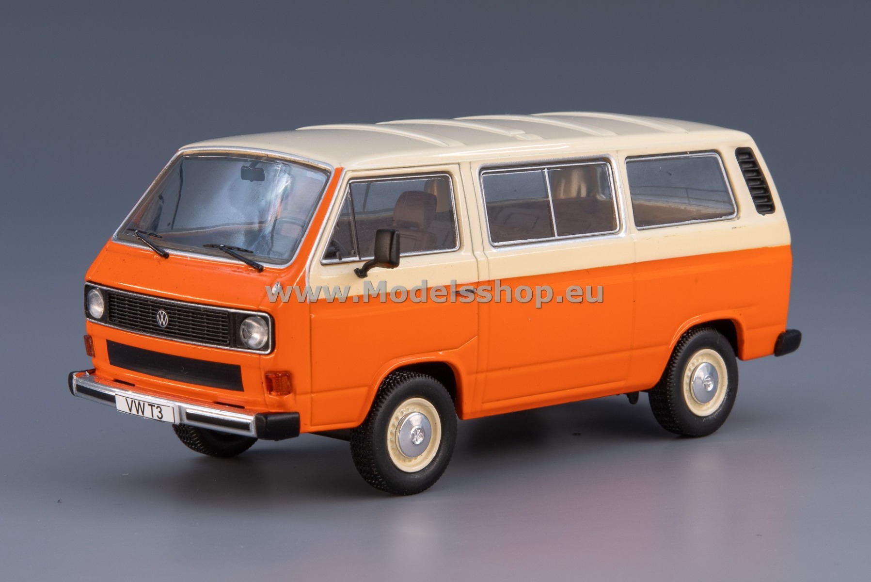 IXO CLC501N.22 Volkswagen T3 Caravelle, 1981 /orange - beige/