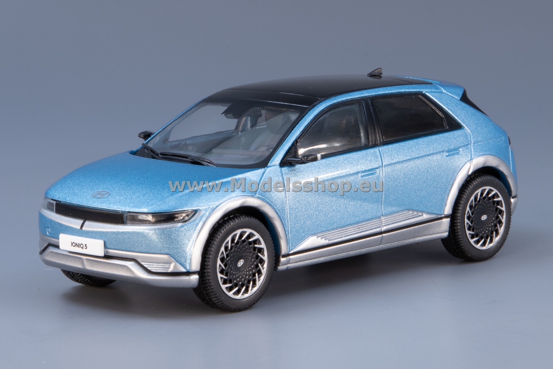 IXO CLC514N.22 Hyundai Ioniq 5, 2022 /light blue - metallic/