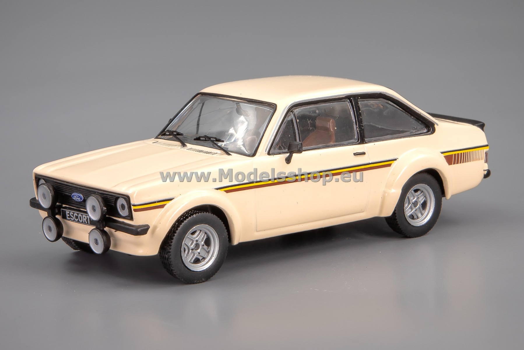 IXOCLC538N.22 Ford Escort MK II, 1980 /beige/
