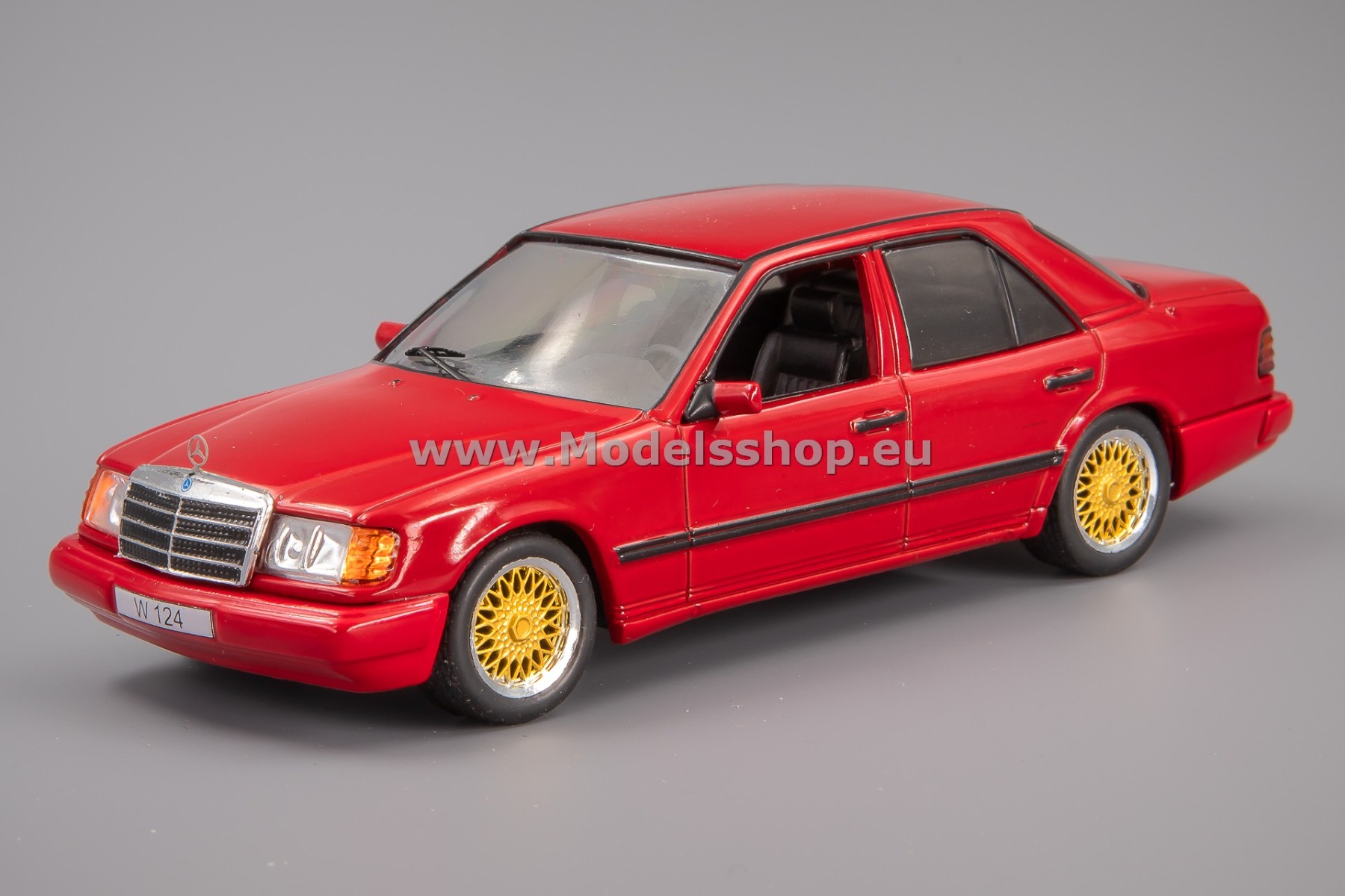 IXOCLC544N.22 Mercedes-Benz 300E (W124), 1984 /dark red/
