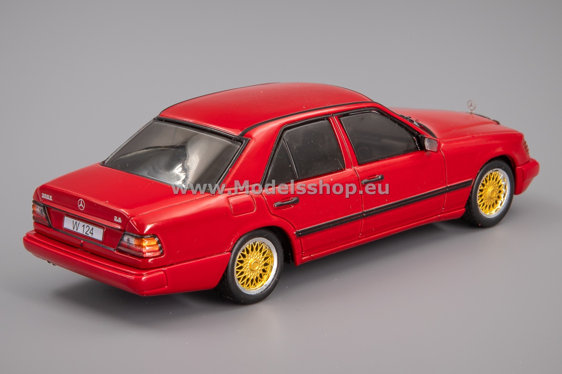 IXOCLC544N.22 Mercedes-Benz 300E (W124), 1984 /dark red/
