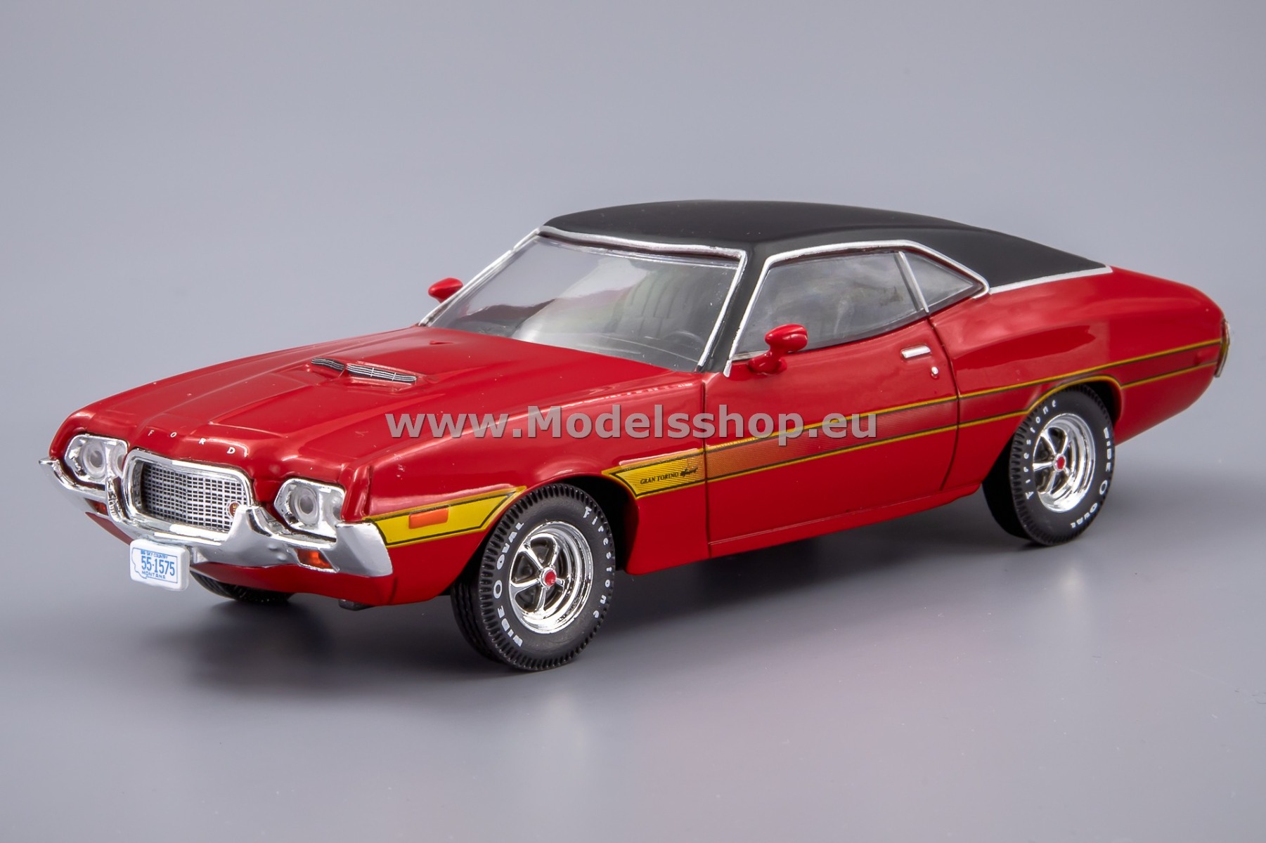 IXOCLC565N.22  Ford Gran Torino Sport, 1972 /red - black/