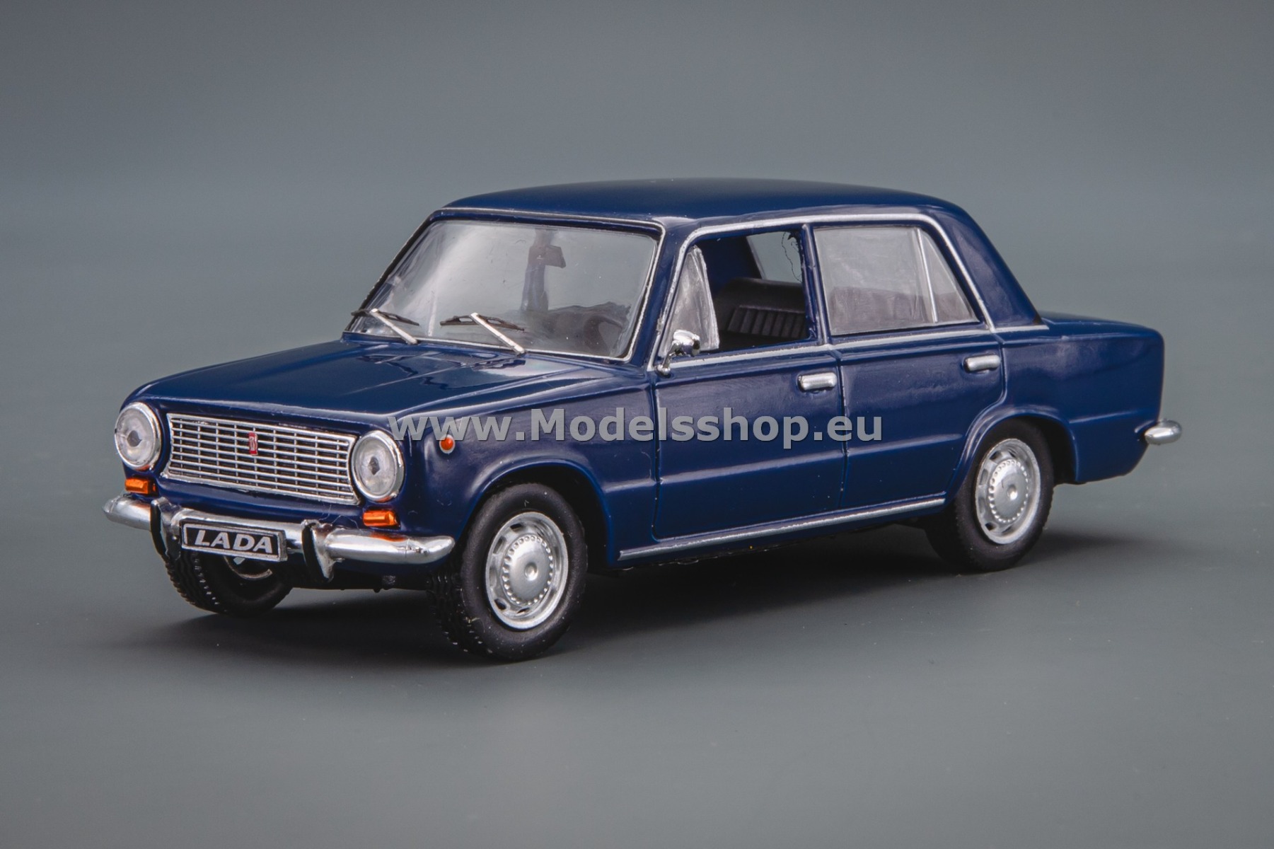 IXOCLC586N.22 Lada 1200 / VAZ-2101, 1970 /blue/