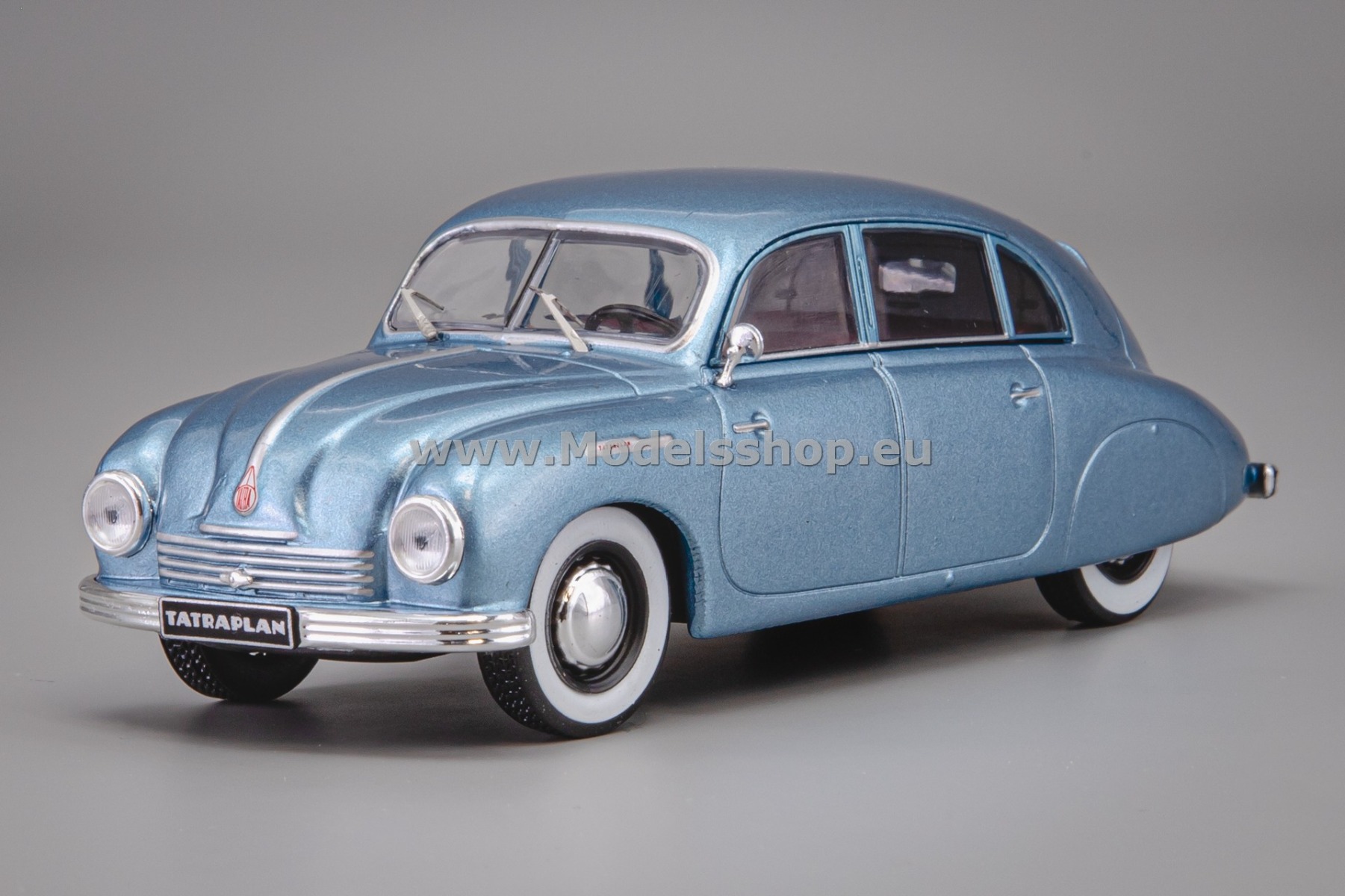 IXOCLC594N.22 Tatra T600 Tatraplan, 1950 /light blue/