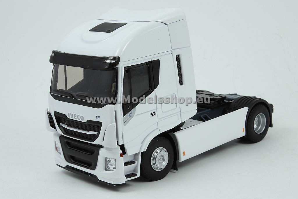 Iveco Stralis 570 XP tractor truck /white/