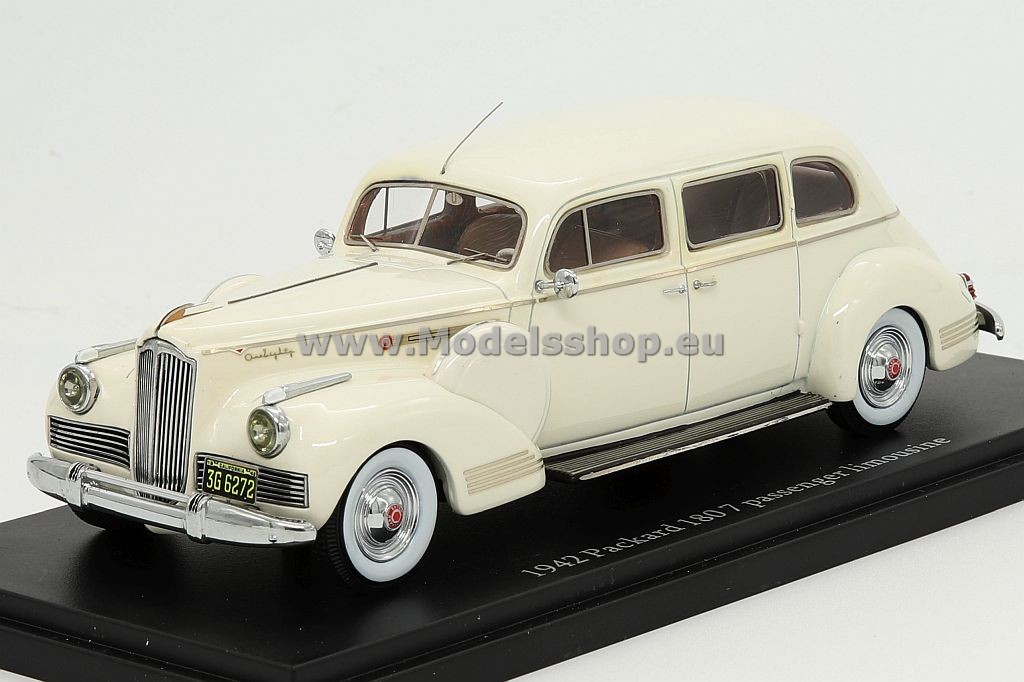 Esval Models EMUSPA43002B Packard 180 7 passenger limousine, 1942 /beige/
