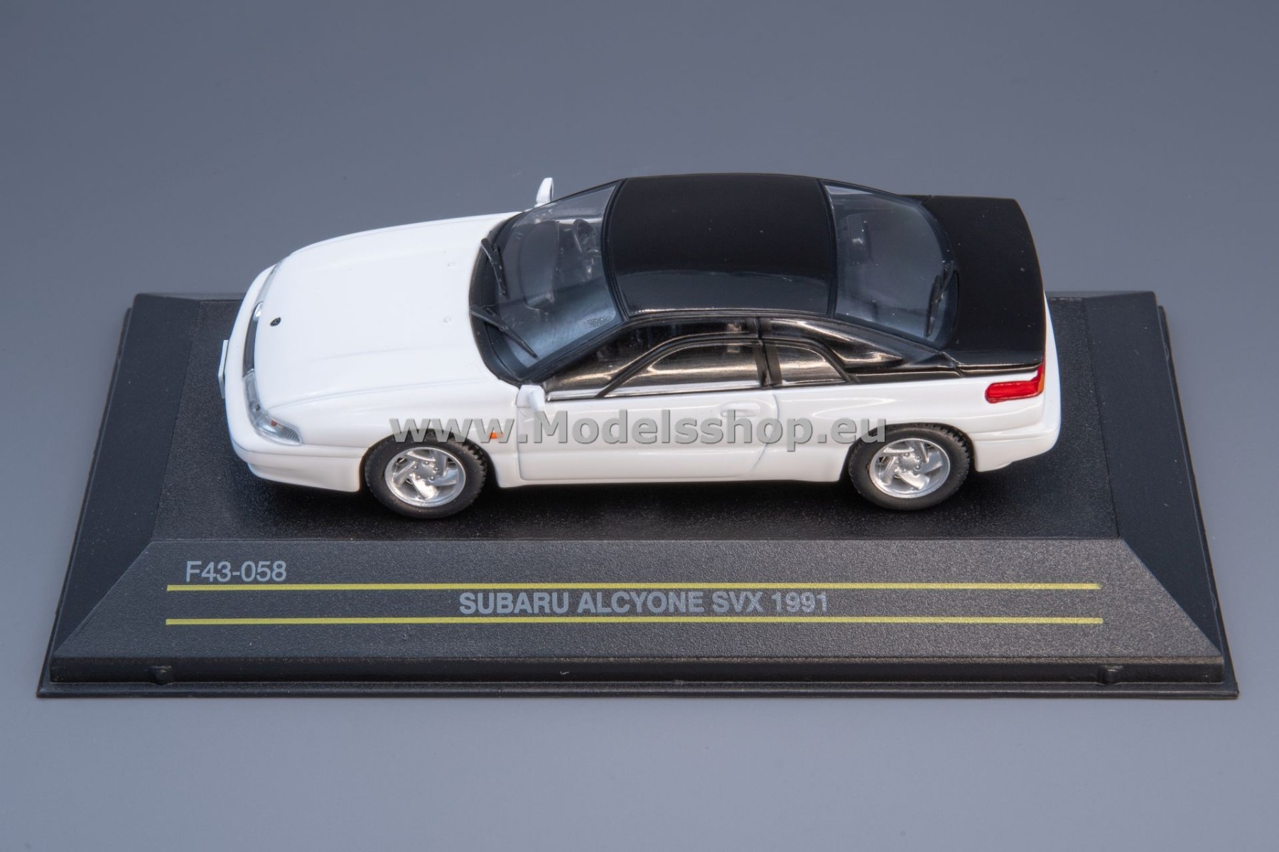 Subaru Alcyone SVX, 1991 /white/