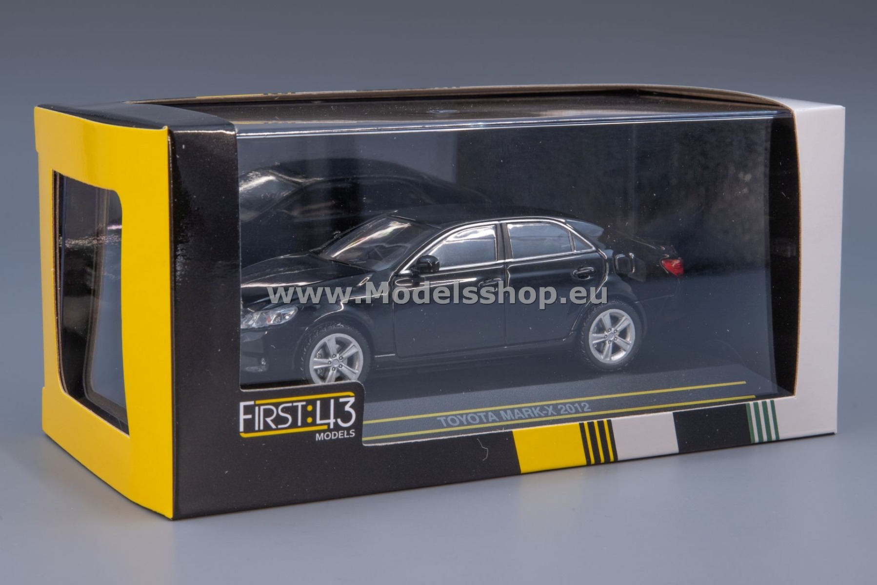 Toyota Mark X, 2012 /black/