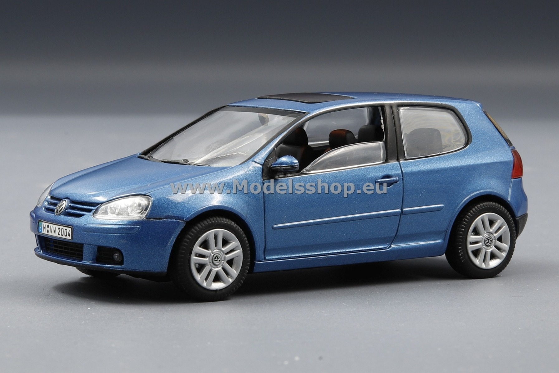 Volkswagen Golf V 3d /light-blue metallic/