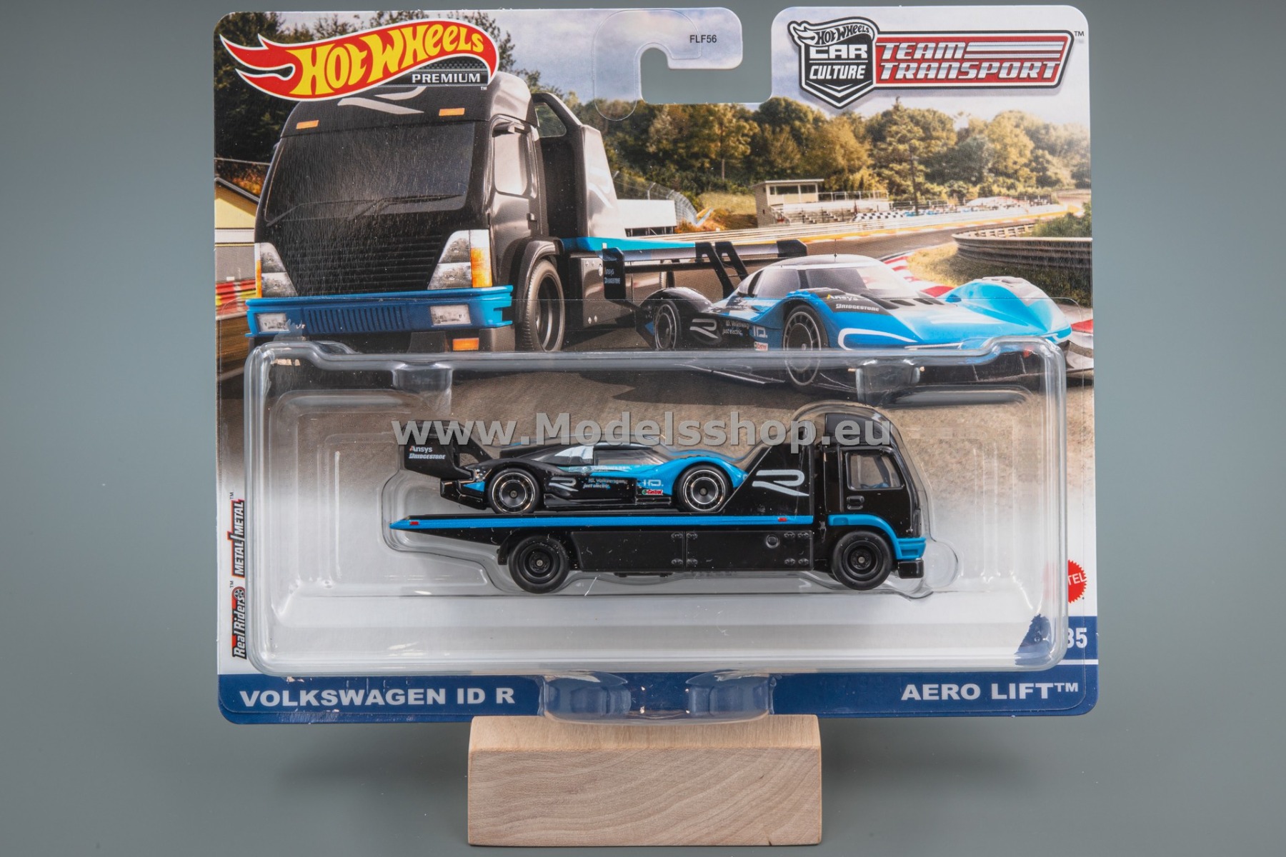 Aero Lift & Volkswagen ID R #35 Hot Wheels Team Transport
