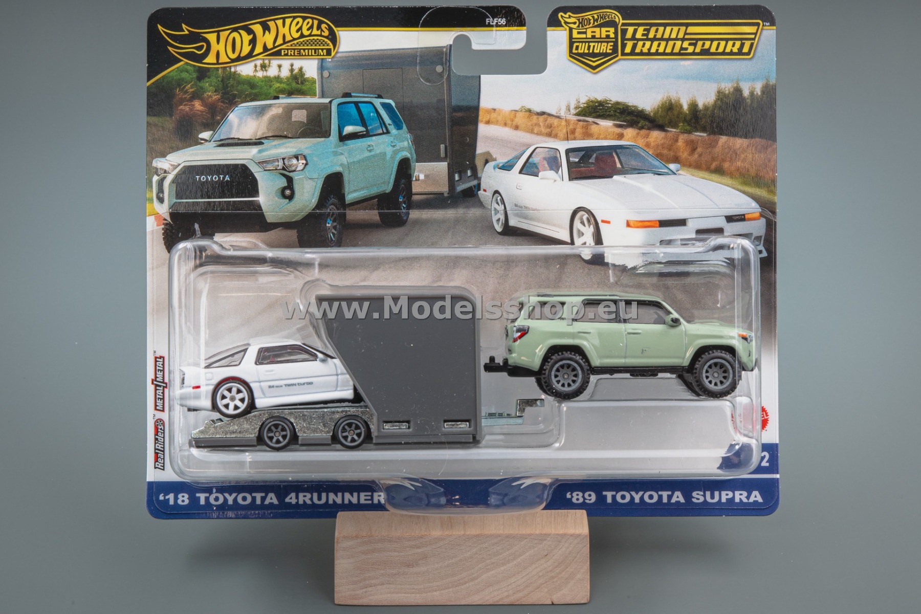 Toyota 4Runner with Trailer & 1989 Toyota Supra #72 Hot Wheels Team Transport