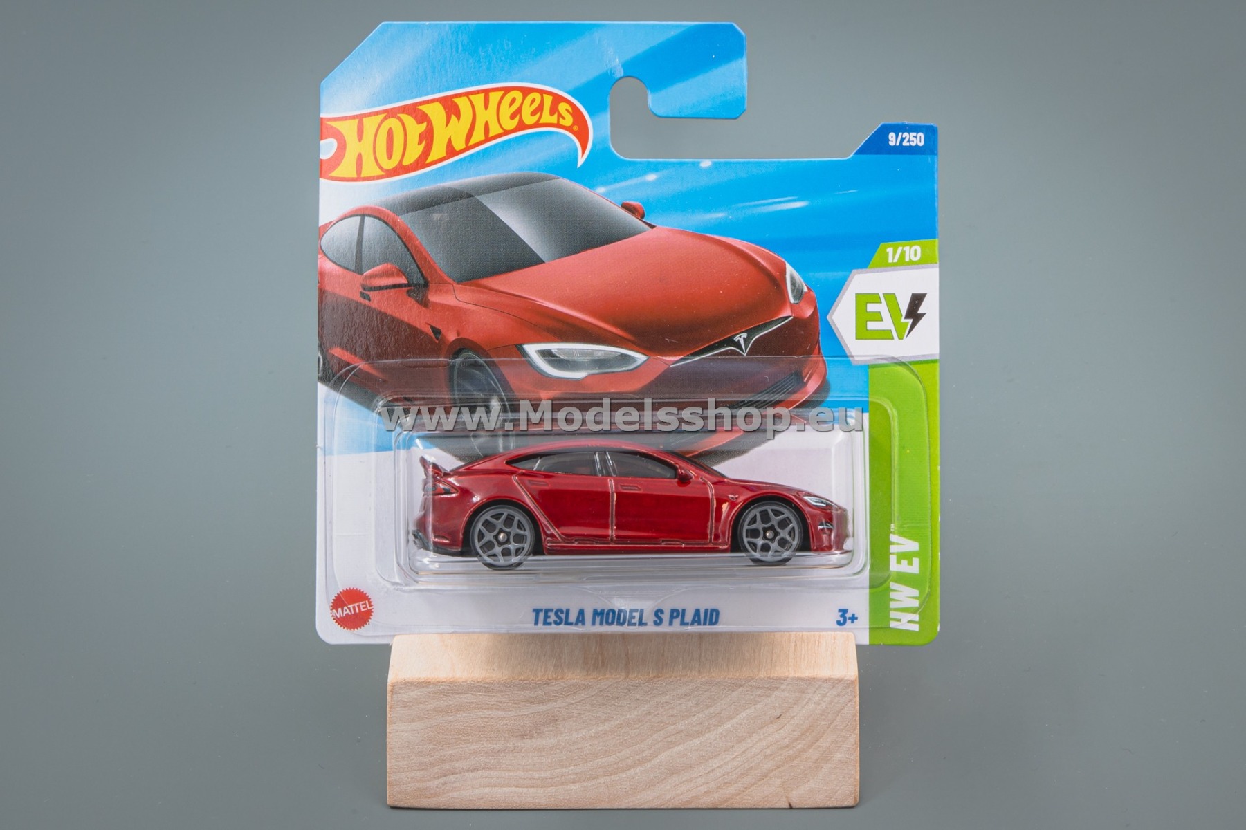 Tesla Model S Plaid Hot Wheels 