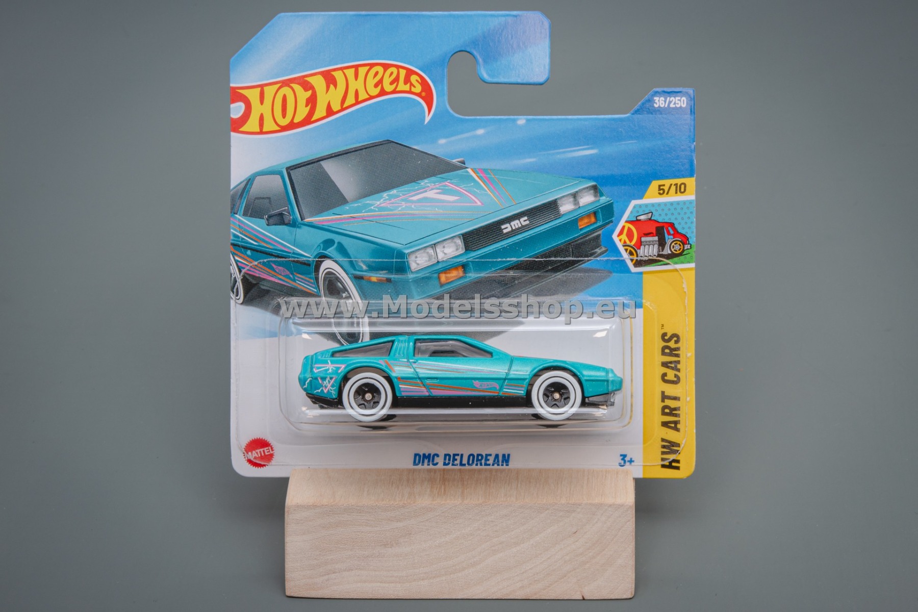 DMC DeLorean (2nd Color) Hot Wheels 