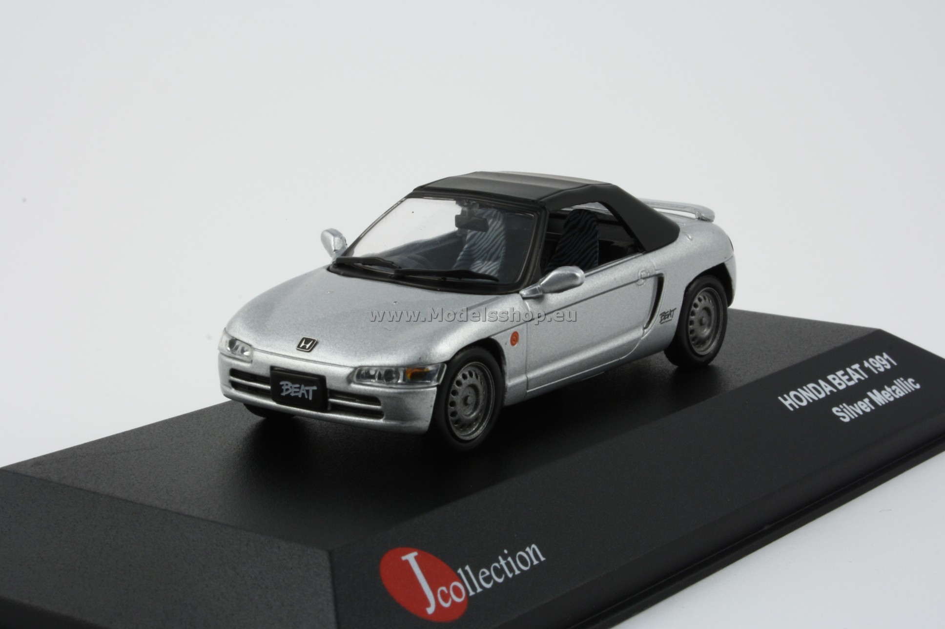 Honda Beat 1991 /silver-metallic/
