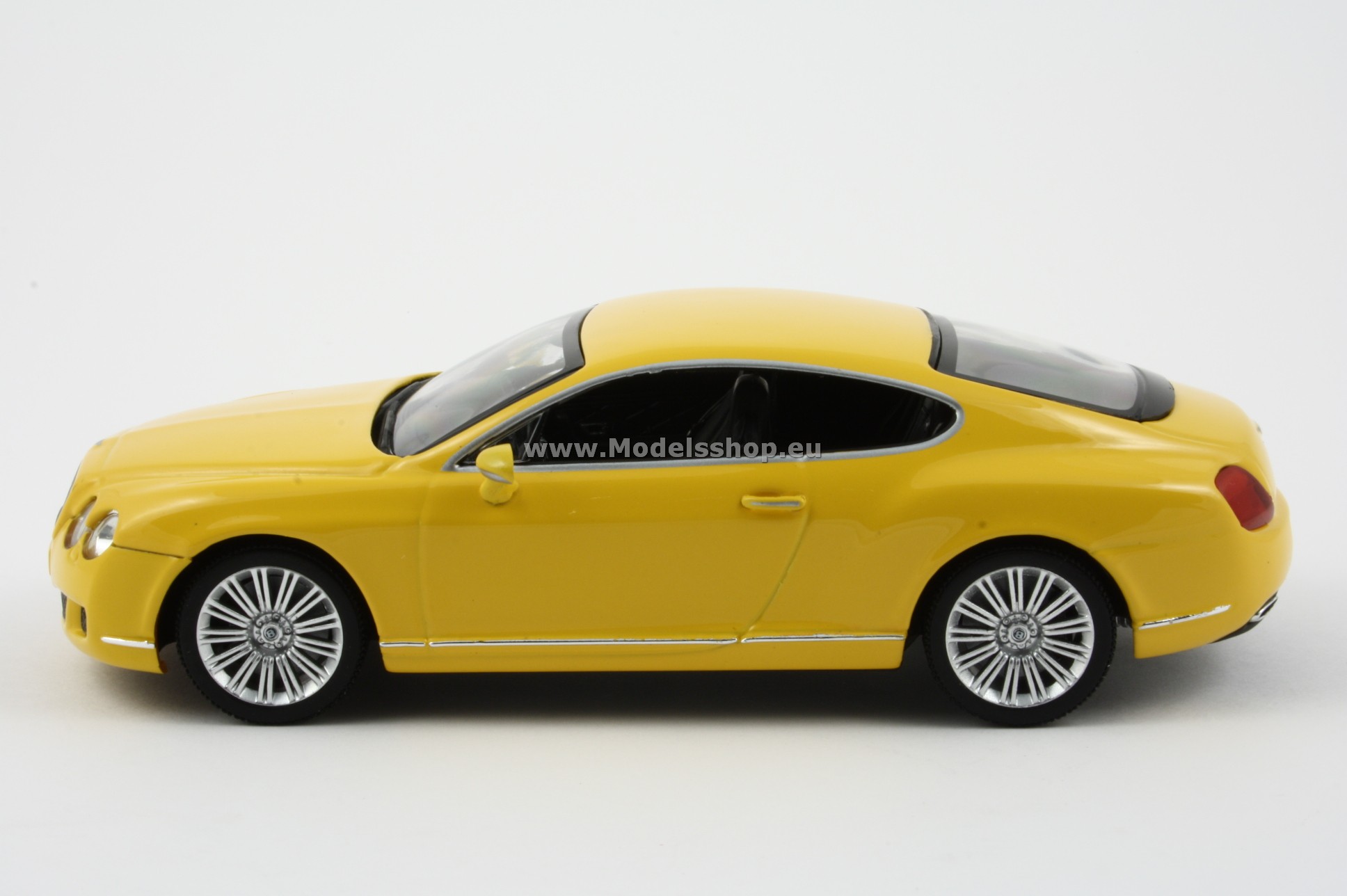 Minichamps 436139601 BENTLEY CONTINENTAL GT - 2008 - YELLOW