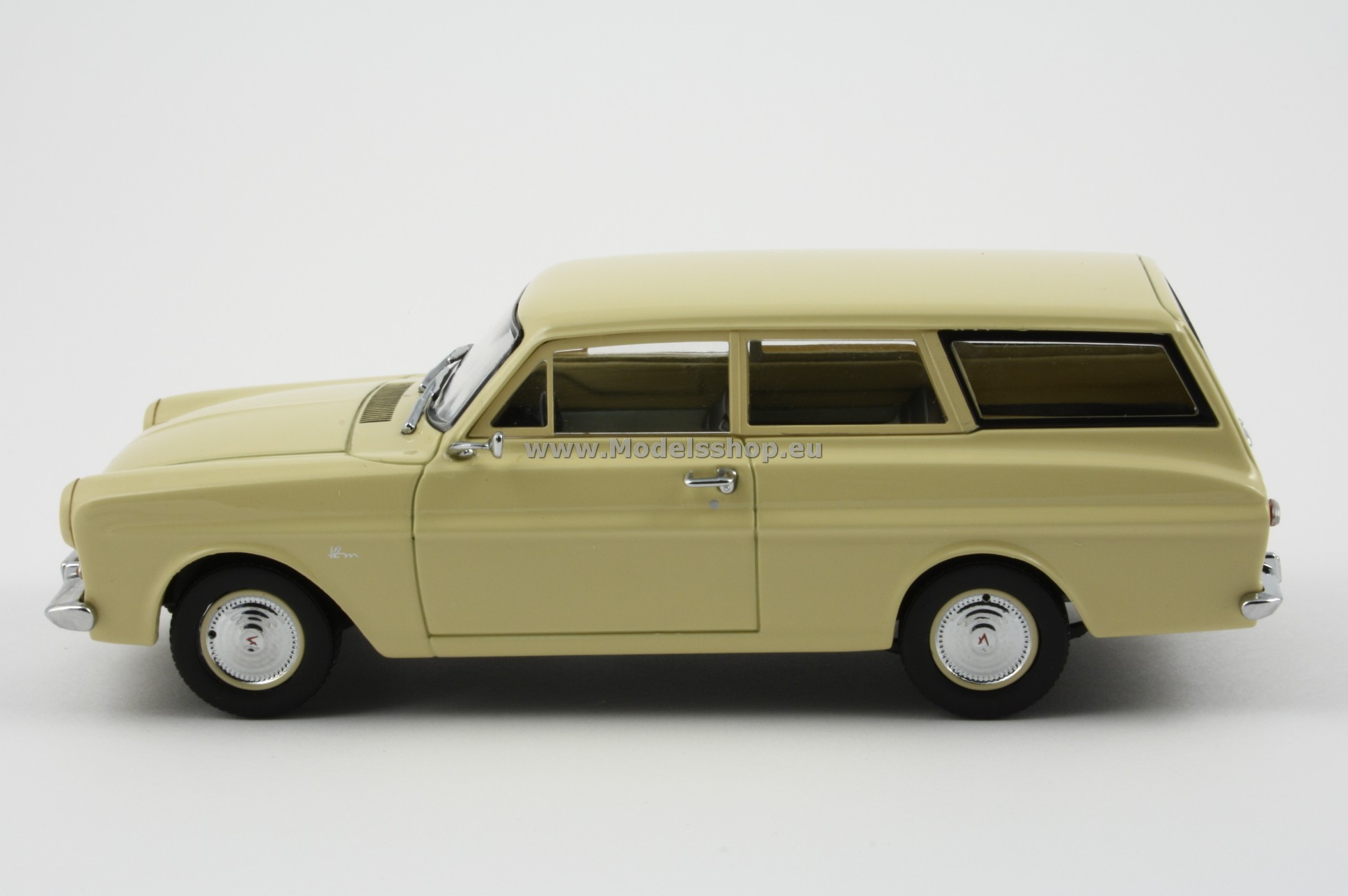 Minichamps 400086111 FORD TAUNUS 12M BREAK - 1962 - CREAM