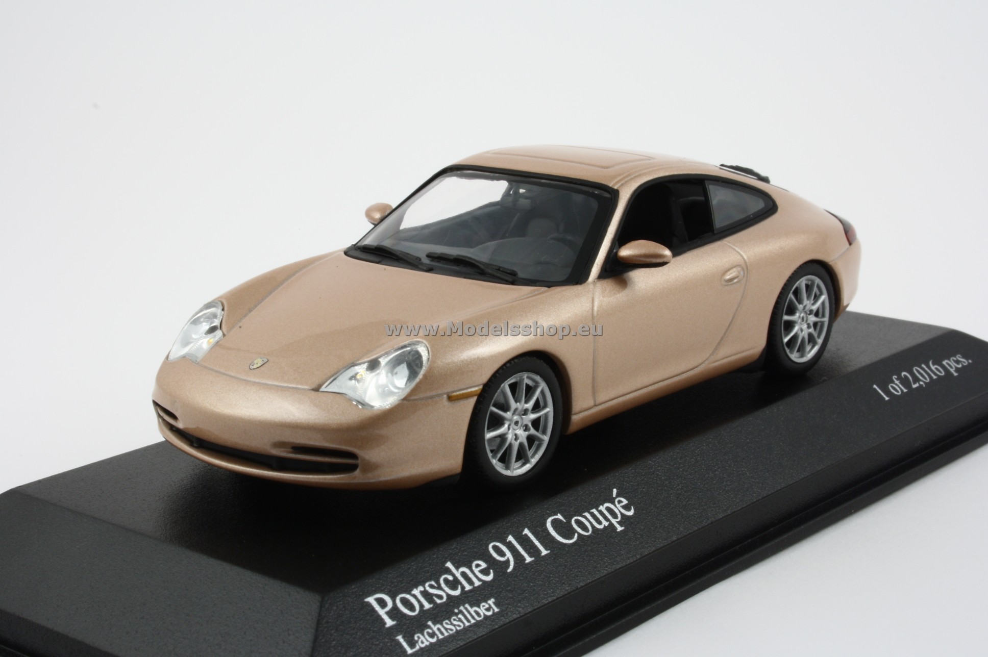Minichamps 400061025 PORSCHE 911 - 2001 - SILVER