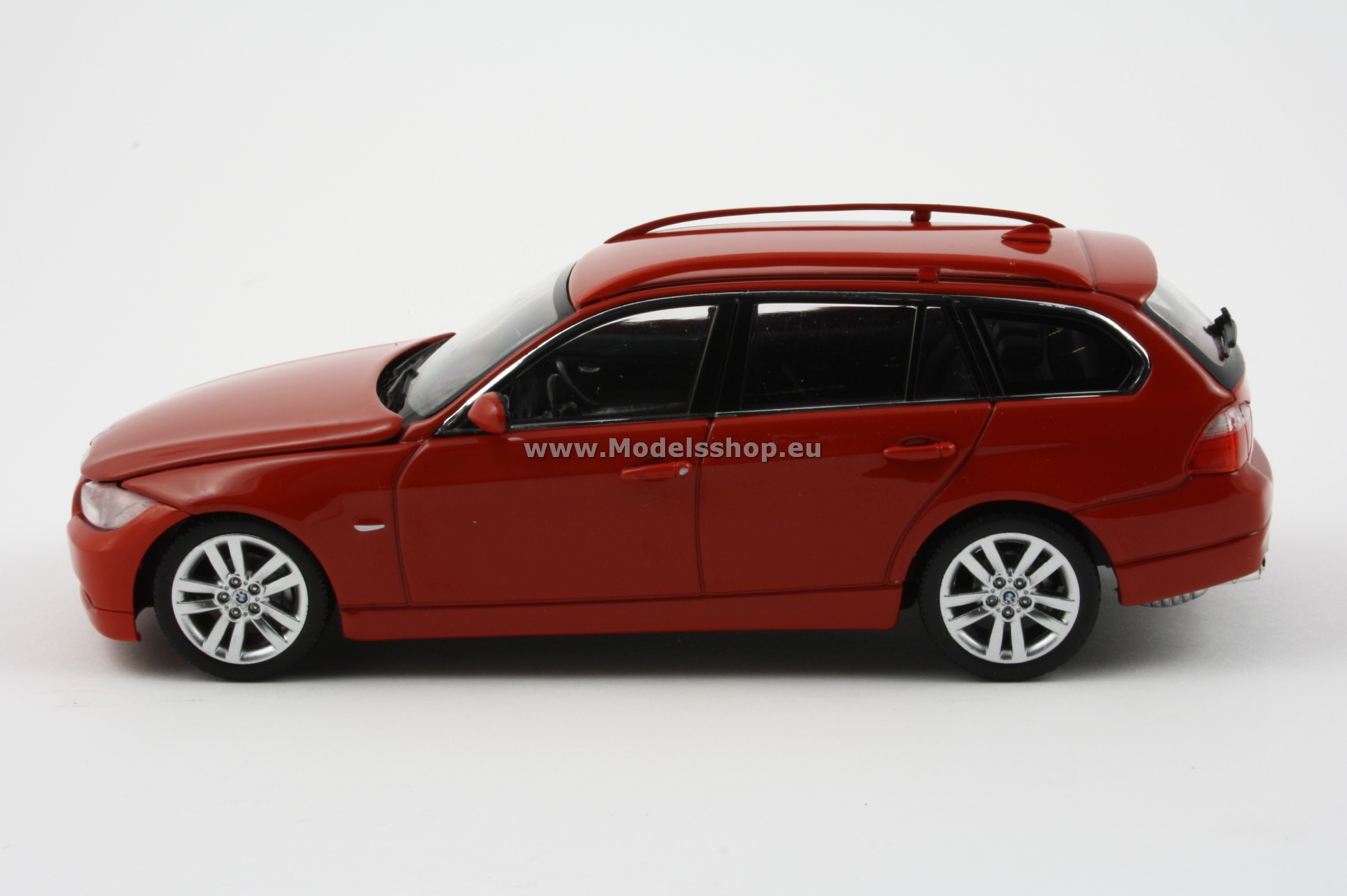 BMW 3-SERIES TOURING (E91) - 2005 - RED BMW 3-SERIES TOURING (E91) - 2005 - RED