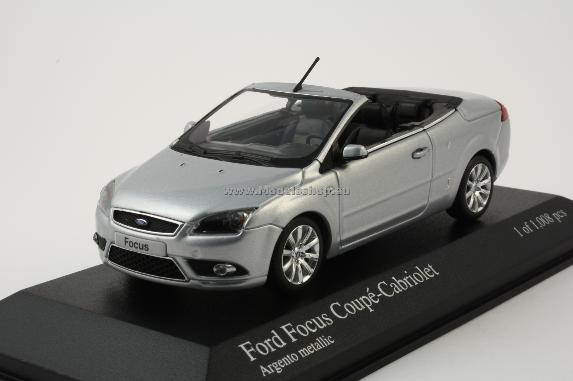 Minichamps 400084031 FORD FOCUS COUPE-CABRIOLET - 2008 - SILVER