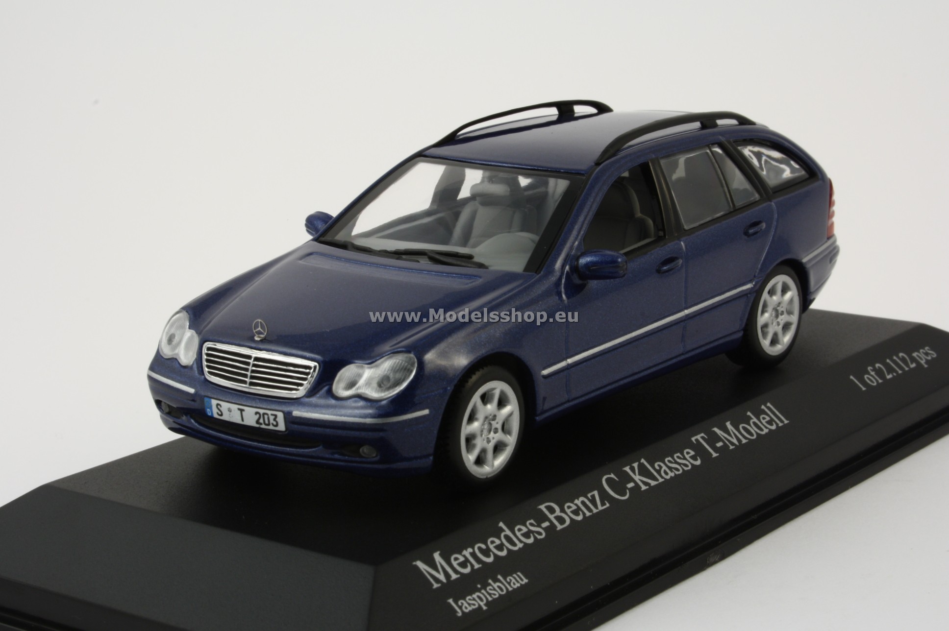 Minichamps 430030111 MERCEDES-BENZ C-CLASS T-MODEL (S204) - 2001 - BLUE METALLIC