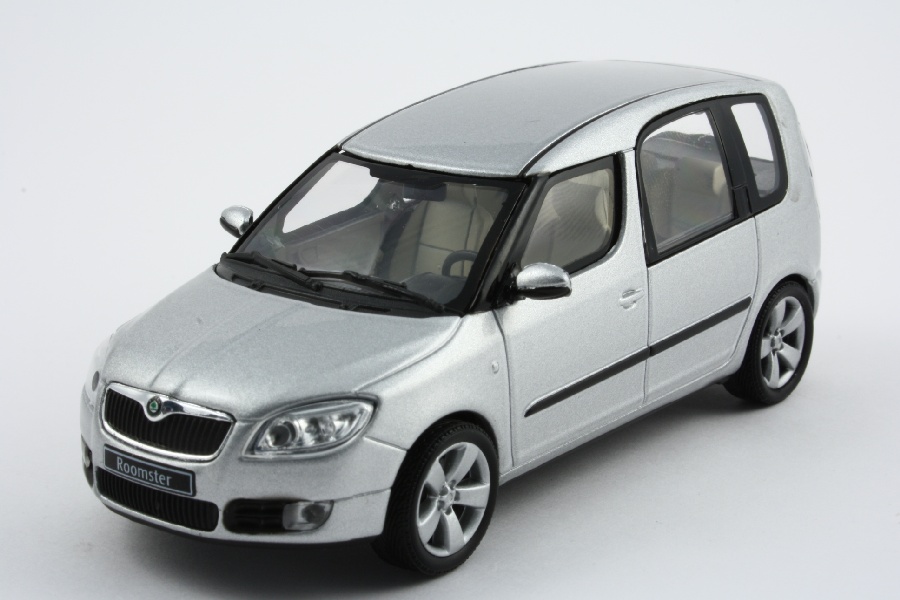 激安本物 Skoda Roomster metallic/ silver /brilliant ミニカー