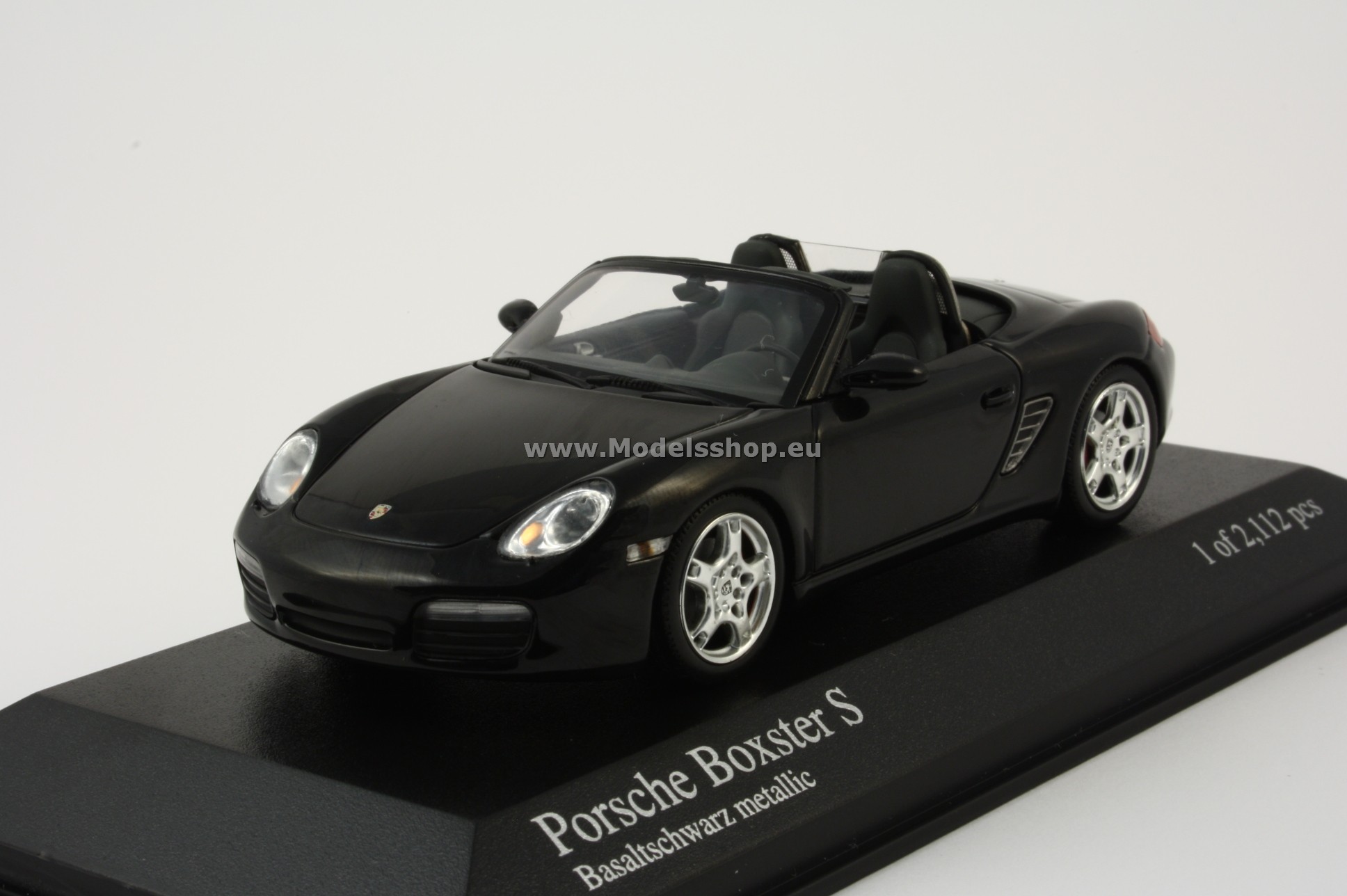 PORSCHE BOXSTER S - 2005 - BLACK METALLIC