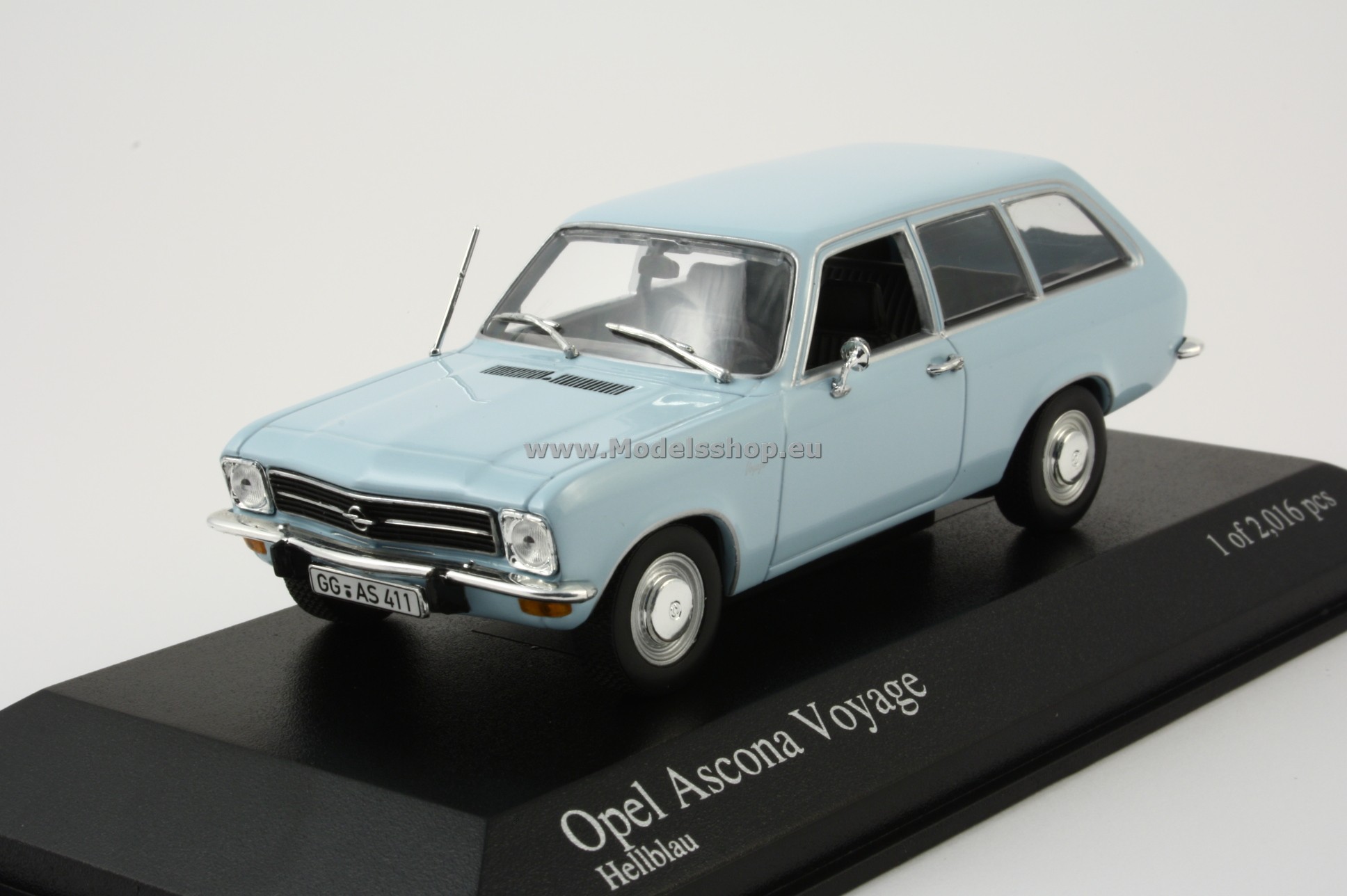 Minichamps 400045630 OPEL ASTRA TWINTOP CABRIO - 2006 - WHITE