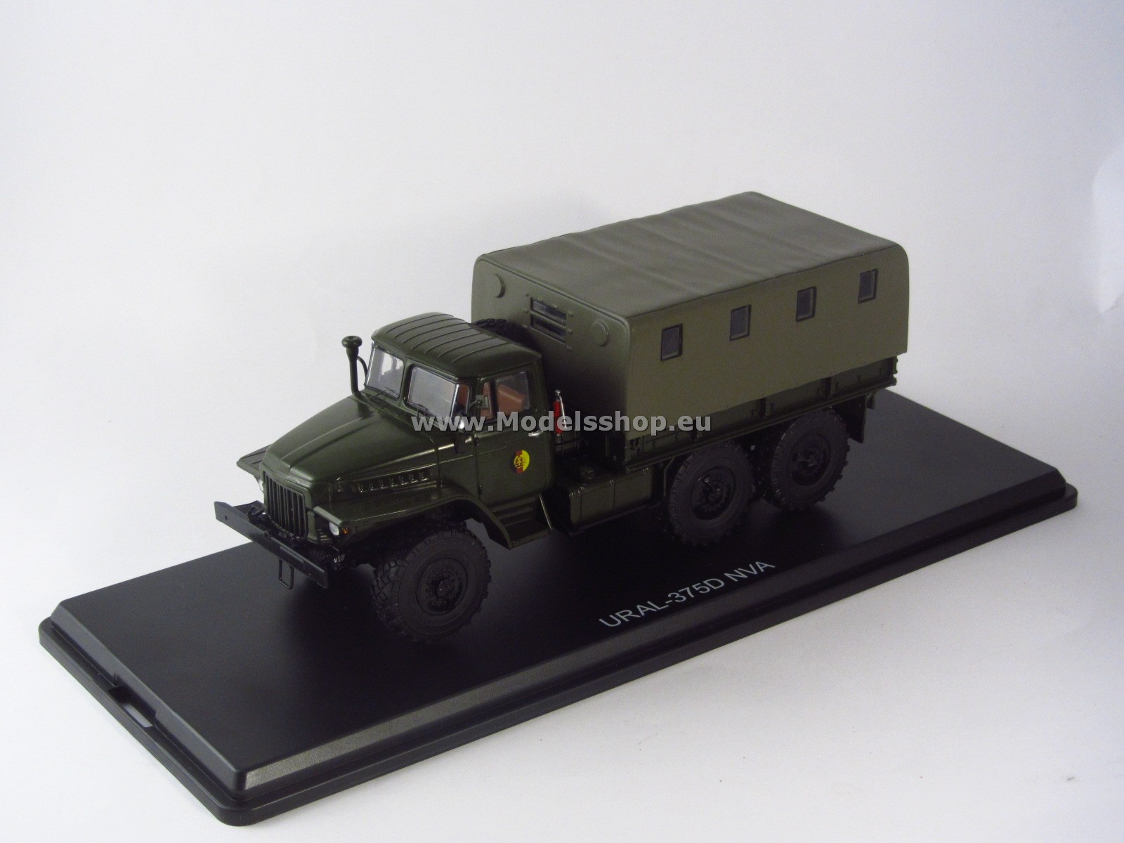 Ural-375D flatbed truck with tent NVA (army of East-Germany) /khaki/