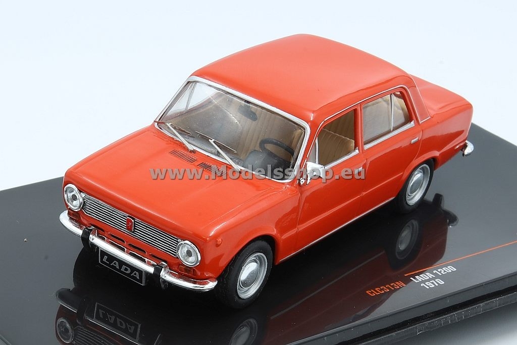 Lada 1200 / VAZ-2101 sedan, 1970 /light red/