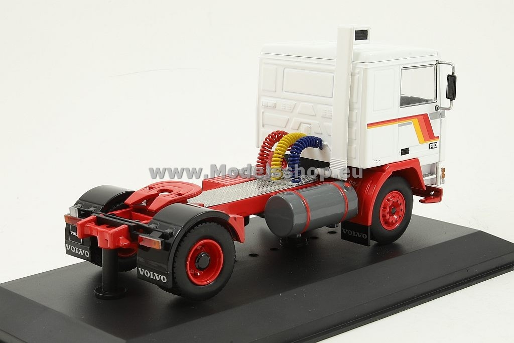 Volvo F10 tractor truck, 1983 /white-red//