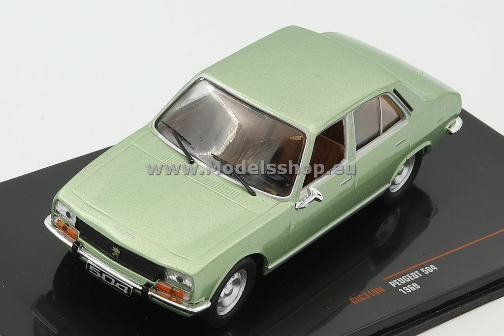 Peugeot 504, 1969 /metallic-green/