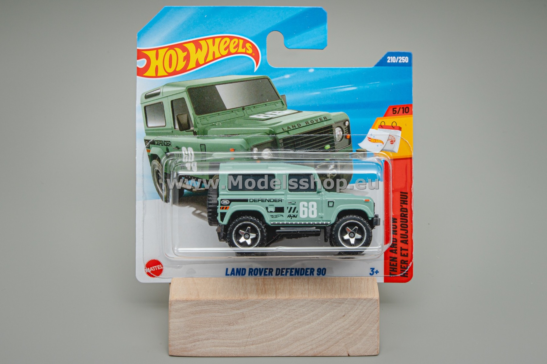 Land Rover Defender 90 (3rd Color) Hot Wheels 