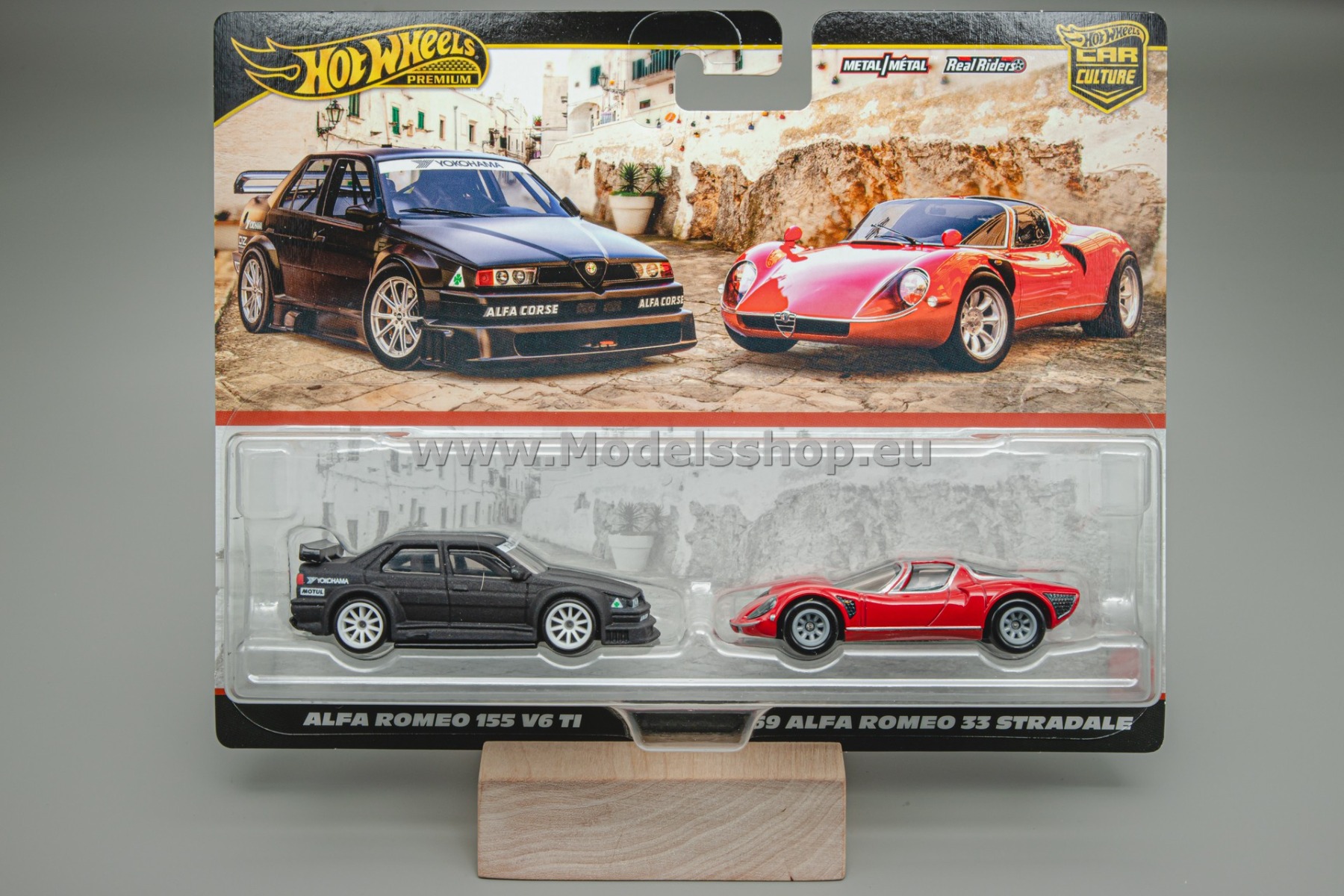 Alfa Romeo 155 V6 TI & '69 Alfa Romeo 33 Stradale 2-pack Hot Wheels Premium