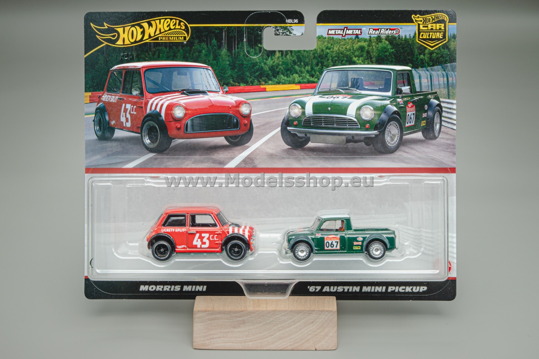 Morris Mini & 67 Austin Mini Pickup 2-pack Hot Wheels Premium