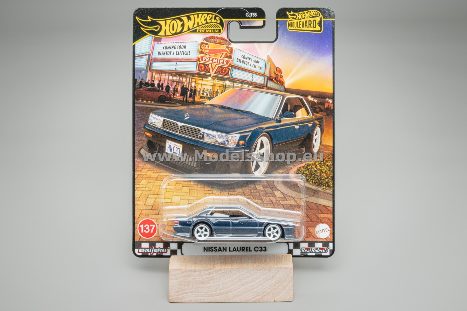 Nissan Laurel C33 Hot Wheels Premium