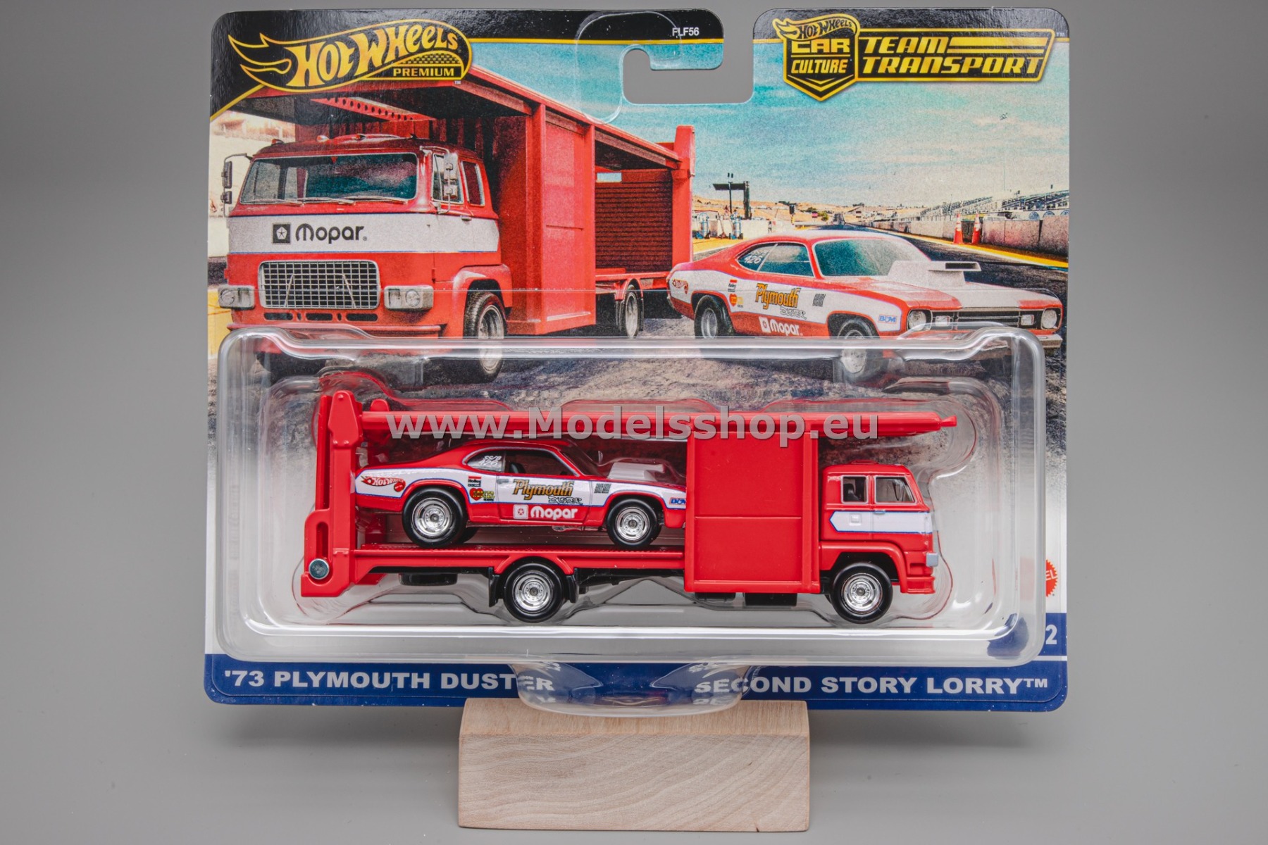 Second Story Lorry & 1973 Plymouth Duster #82 Hot Wheels Team Transport