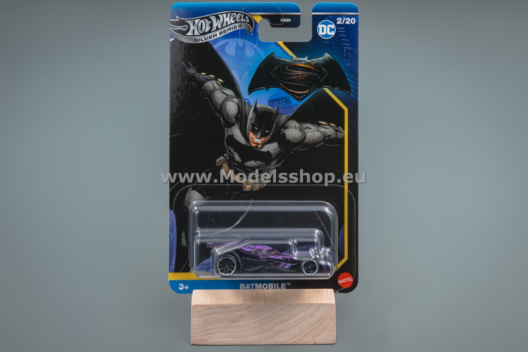 Batmobile black Batman Hot Wheels