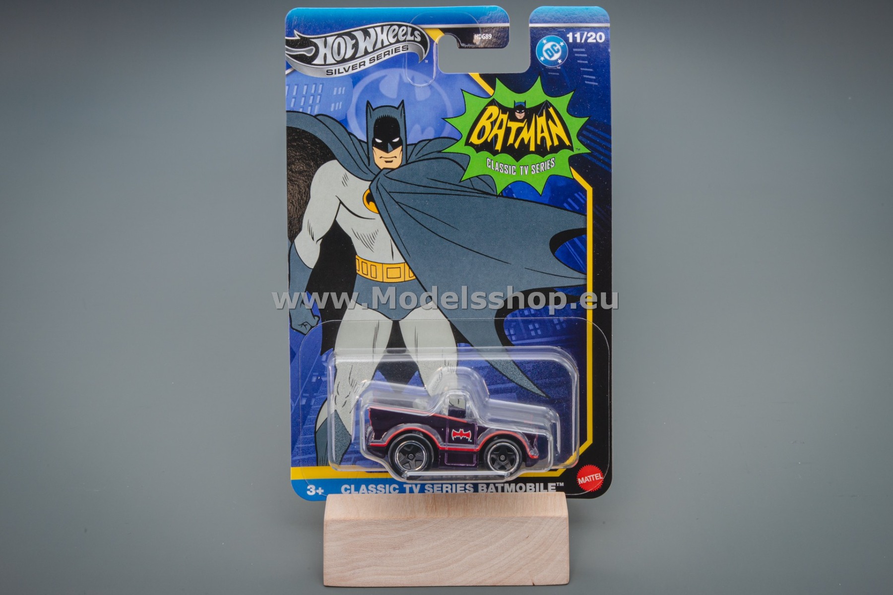 Classic TV Series Batmobile Hot Wheels