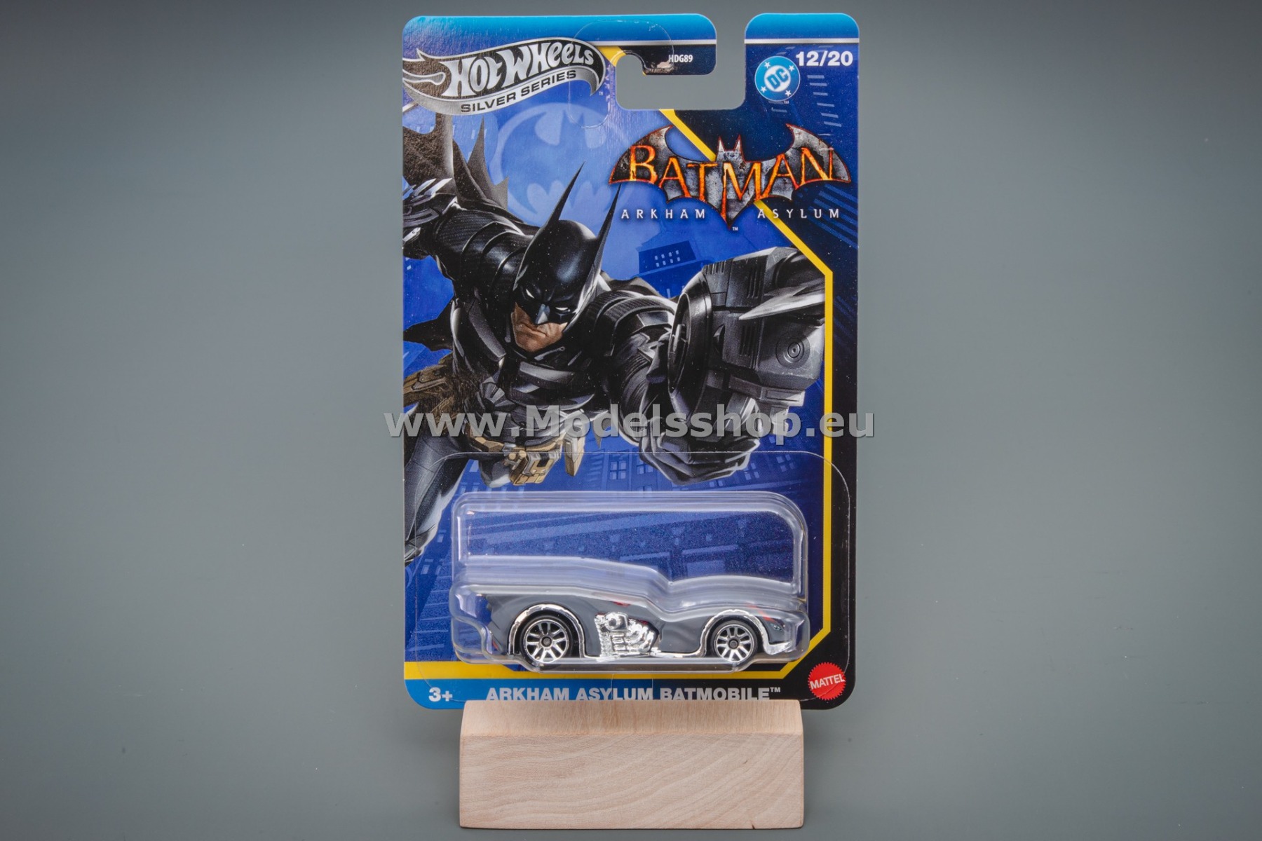 Arkham Asylum Batmobile Hot Wheels