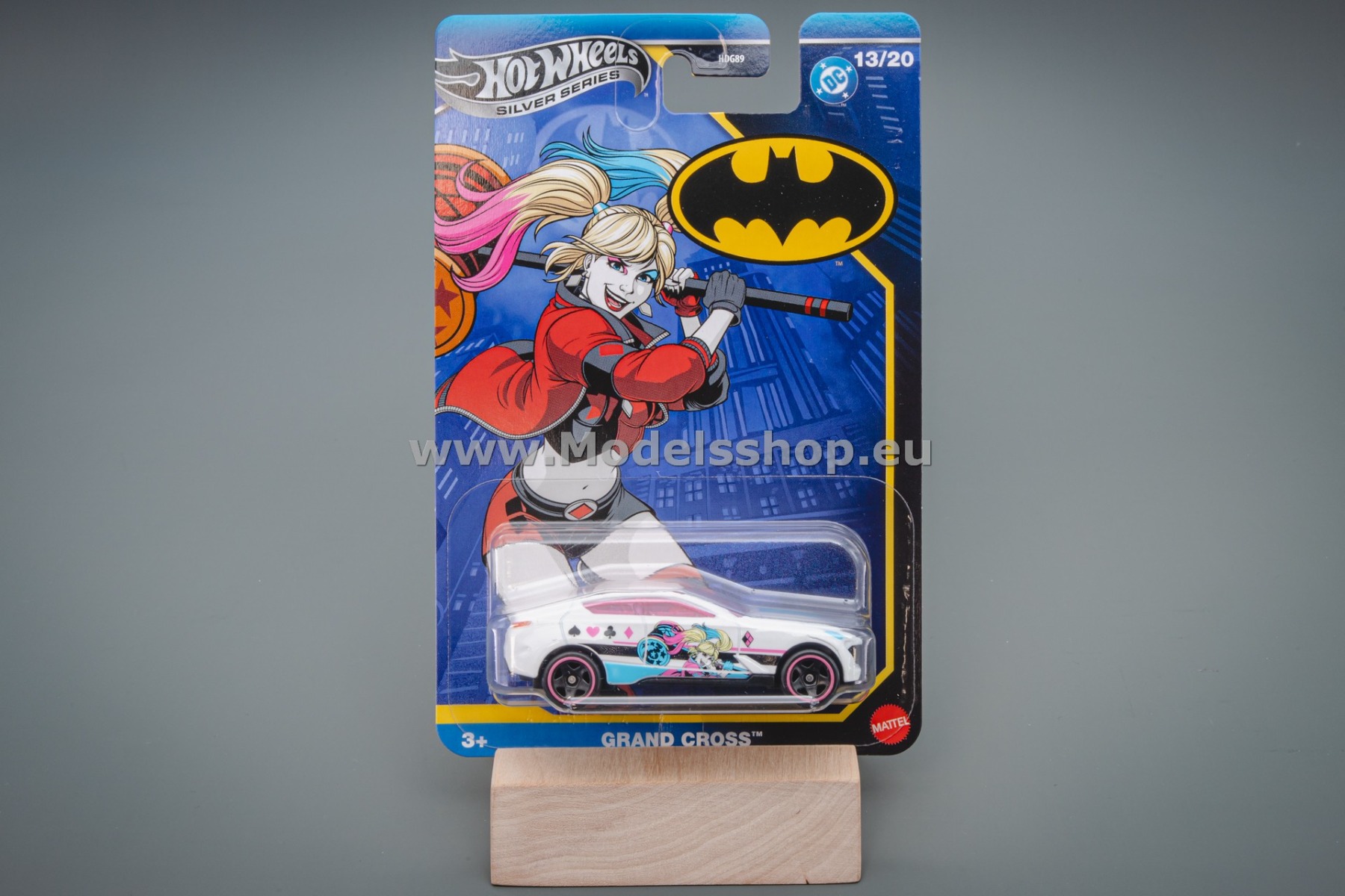 Grand Cross Batman Hot Wheels