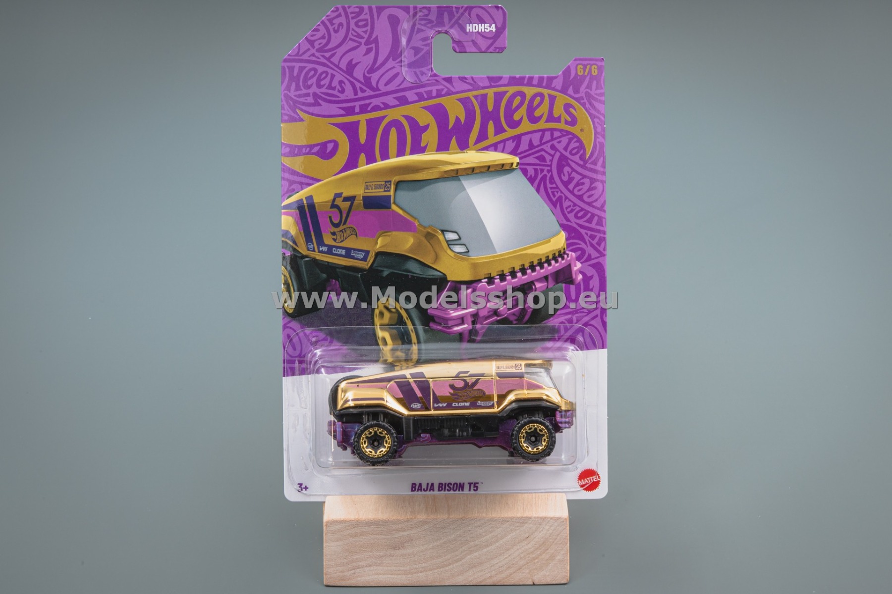 Baja Bison T5 CHASE Pearl & Chrome 2025 Hot Wheels