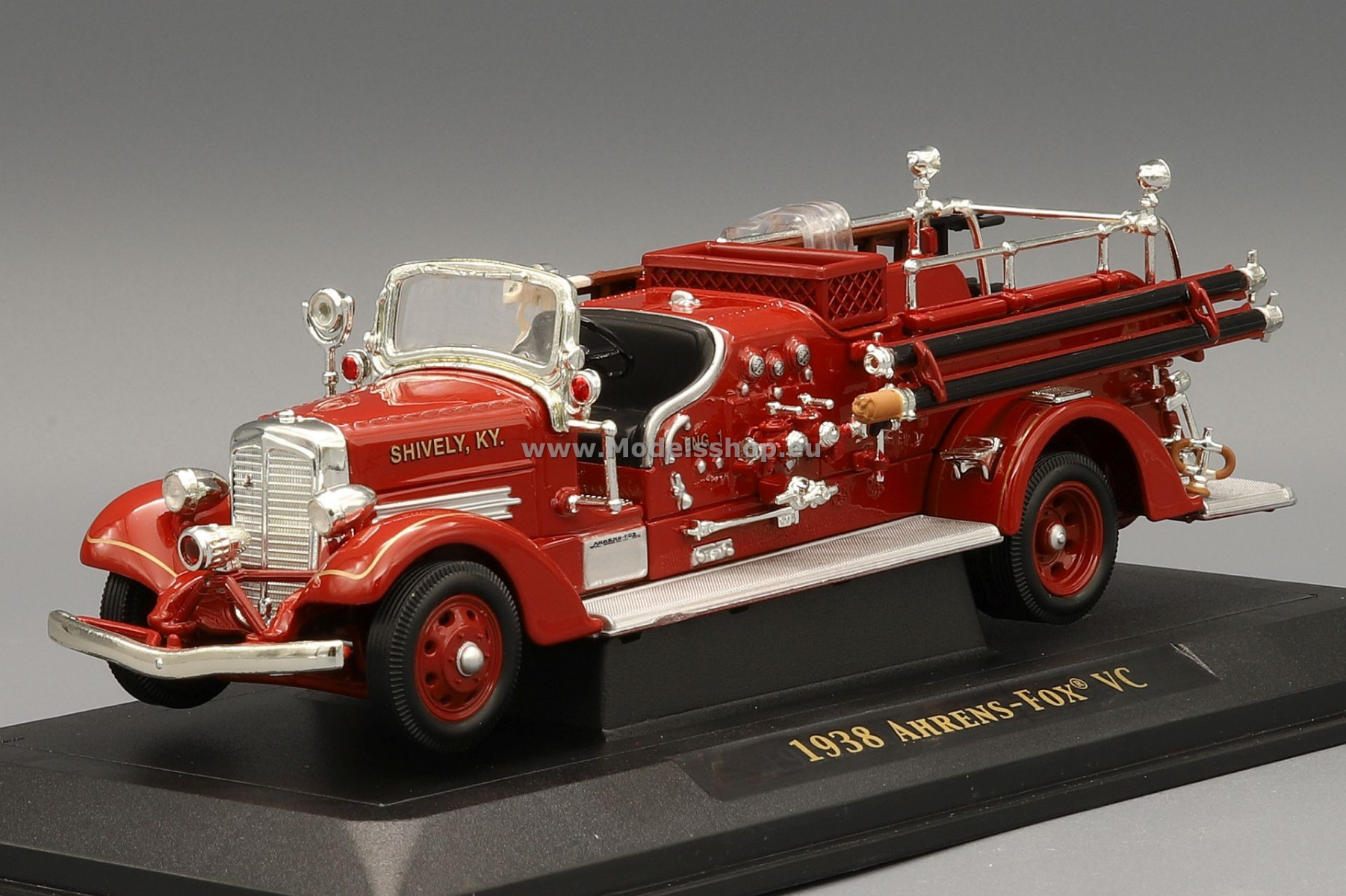 Fire engine Ahrens Fox VC, Shively Fire Dept. 1938