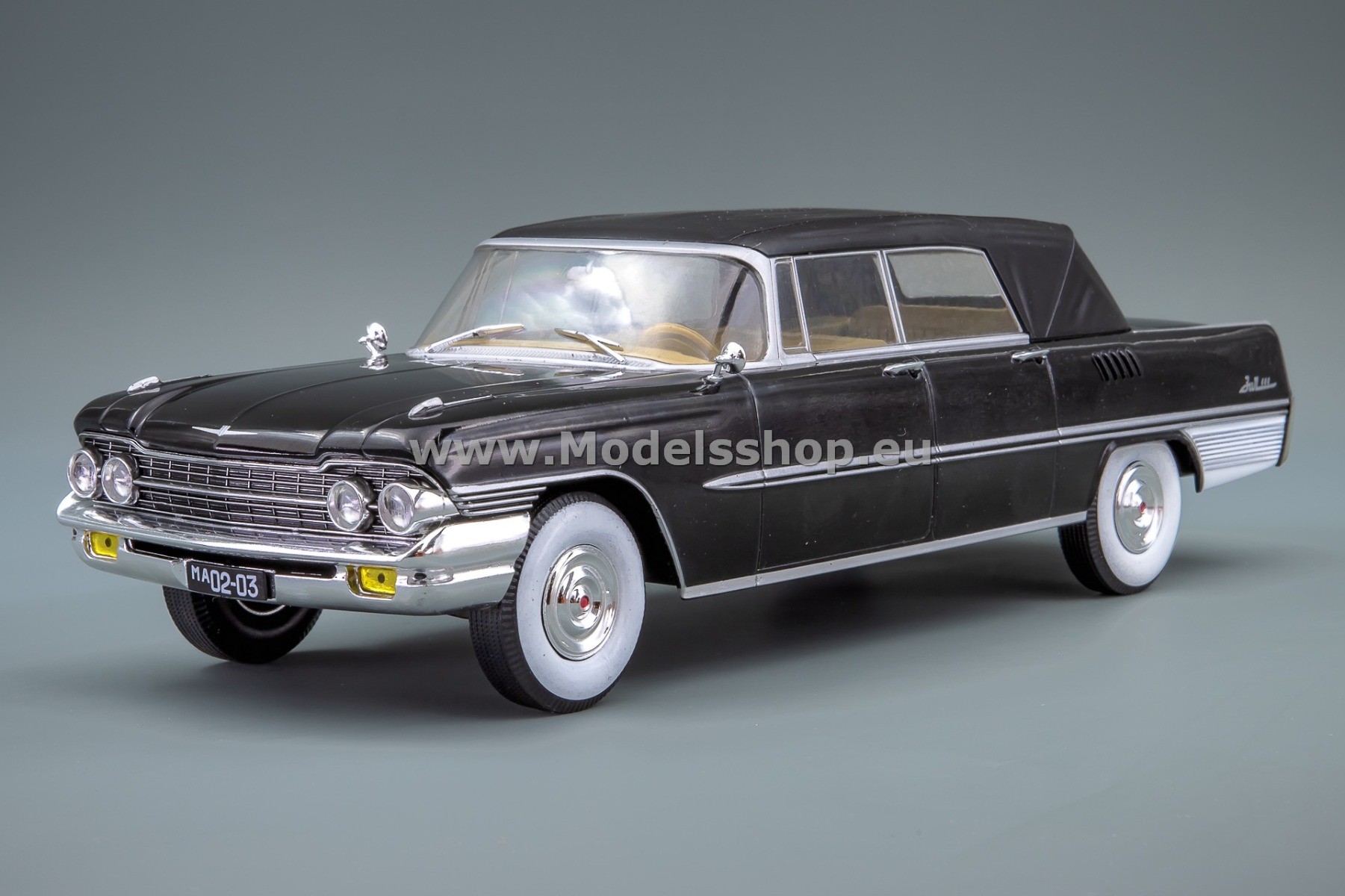 ZIL 111D cabriolet - limousine /black/
