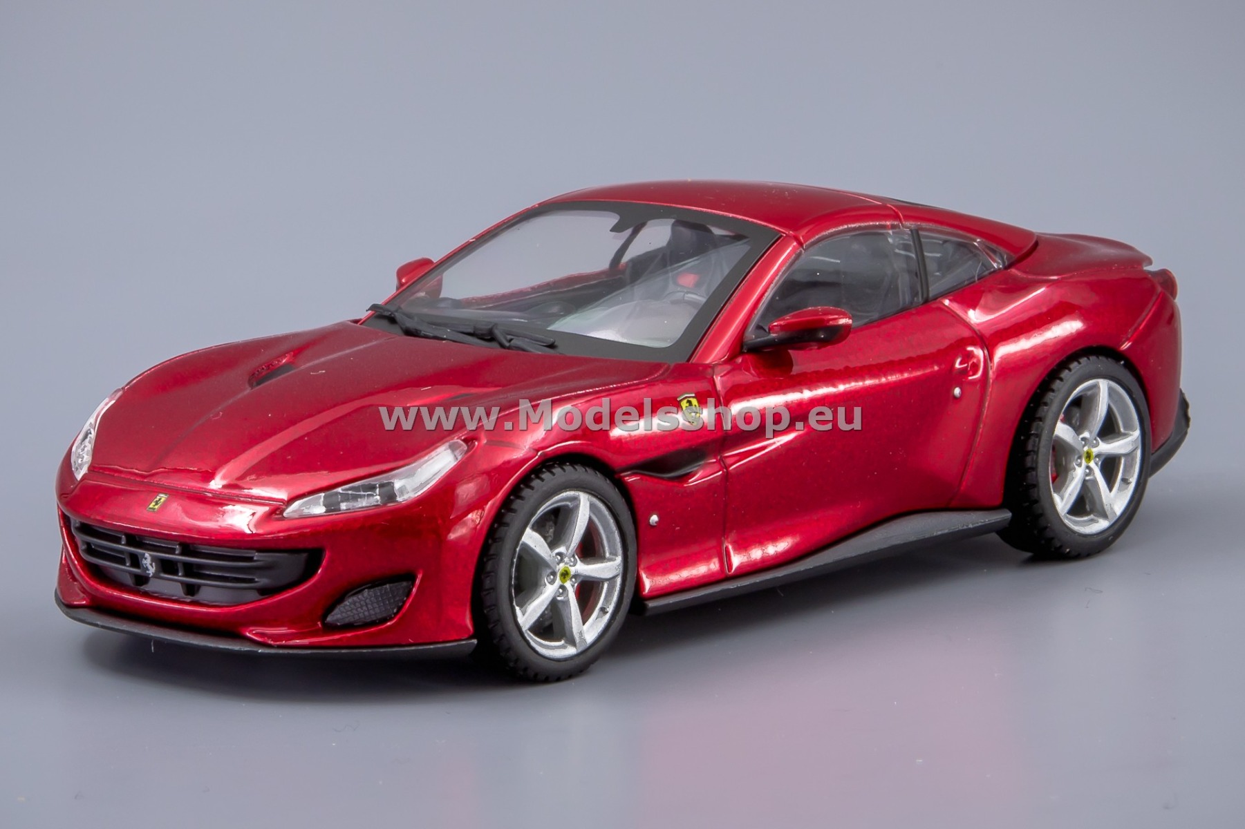 SCPorto Ferrari Portofino 2018 /red/