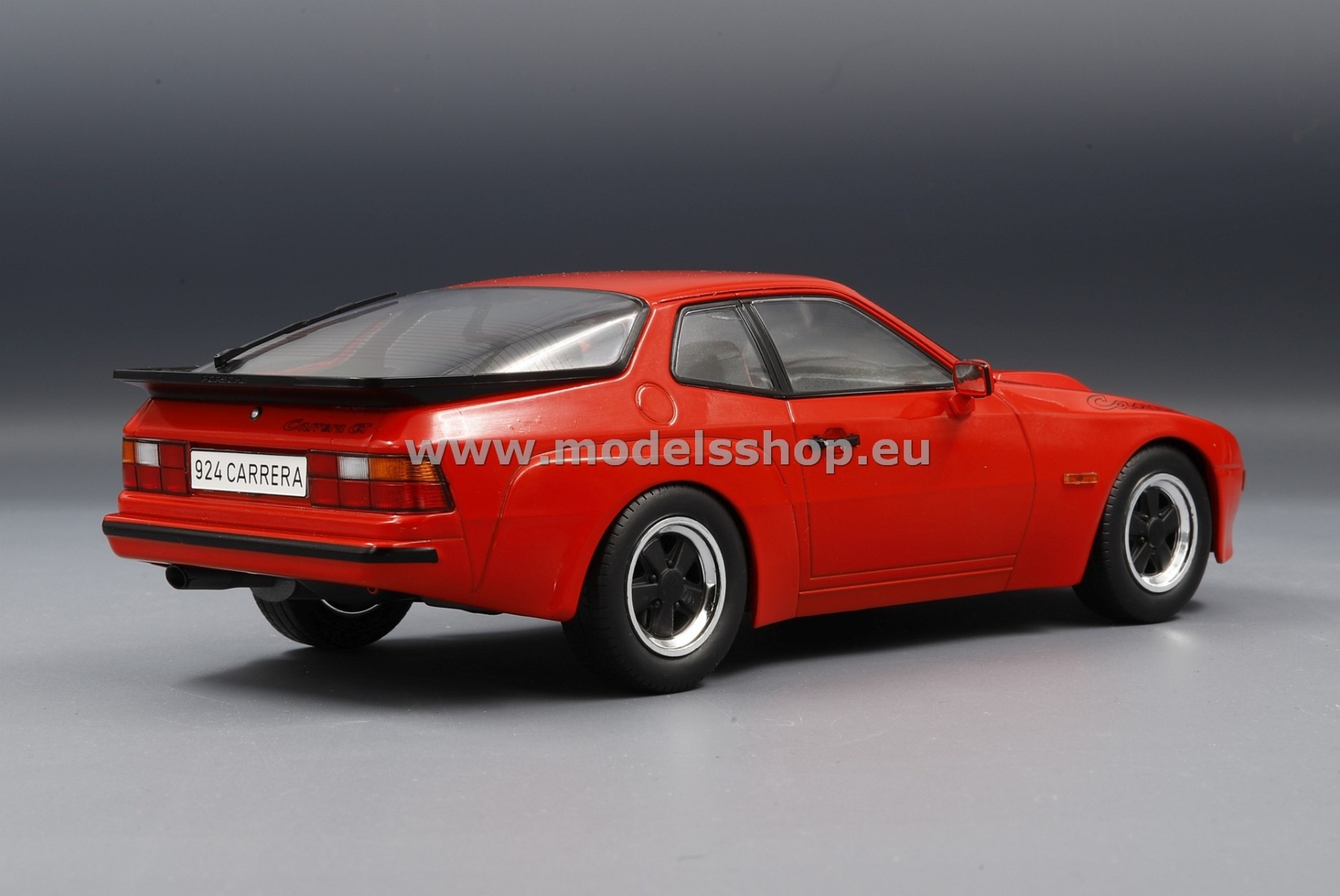 MCG 18196 Porsche 924 Carrera GT, 1981 /red/