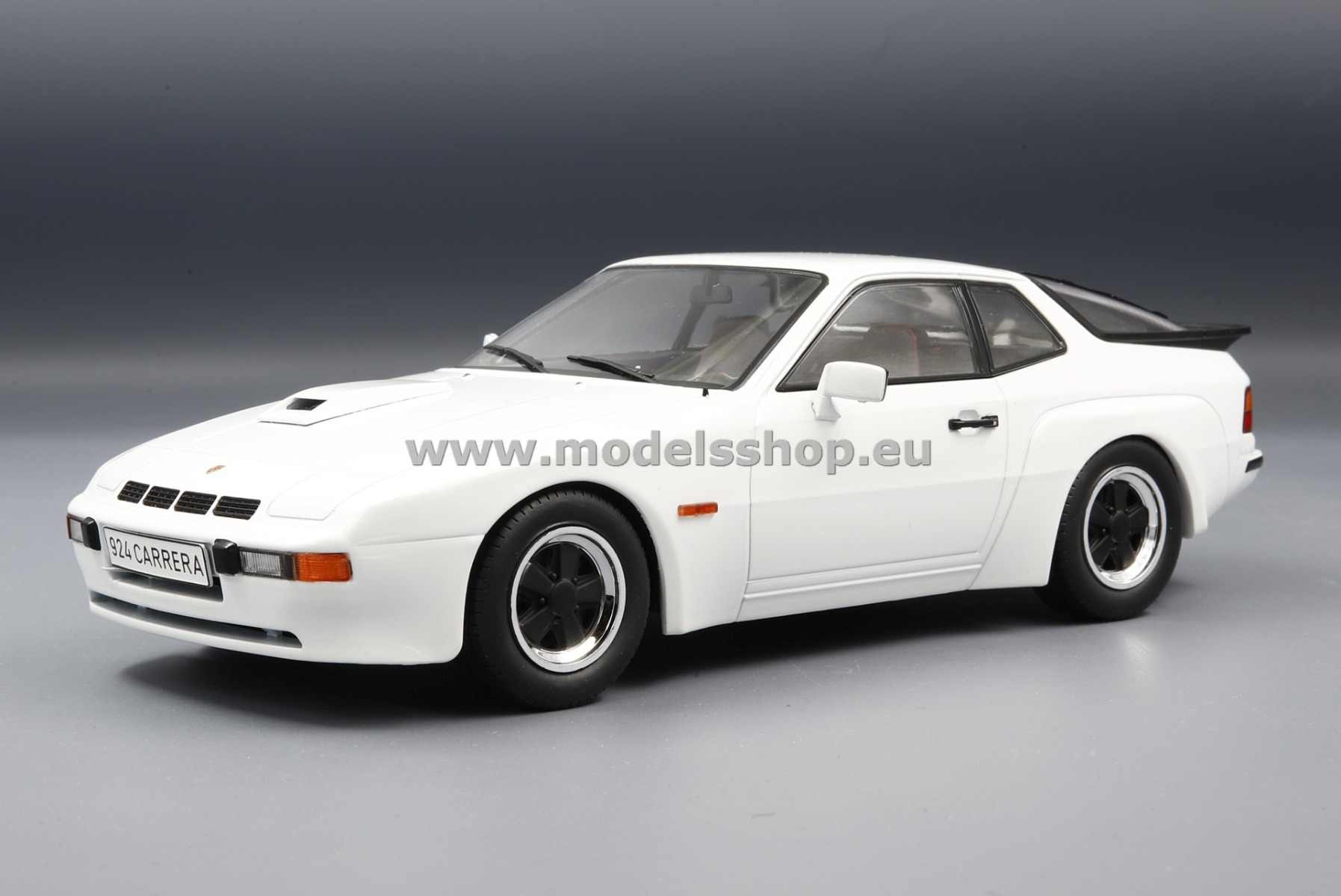 MCG 18197 Porsche 924 Carrera GT, 1981 /white/