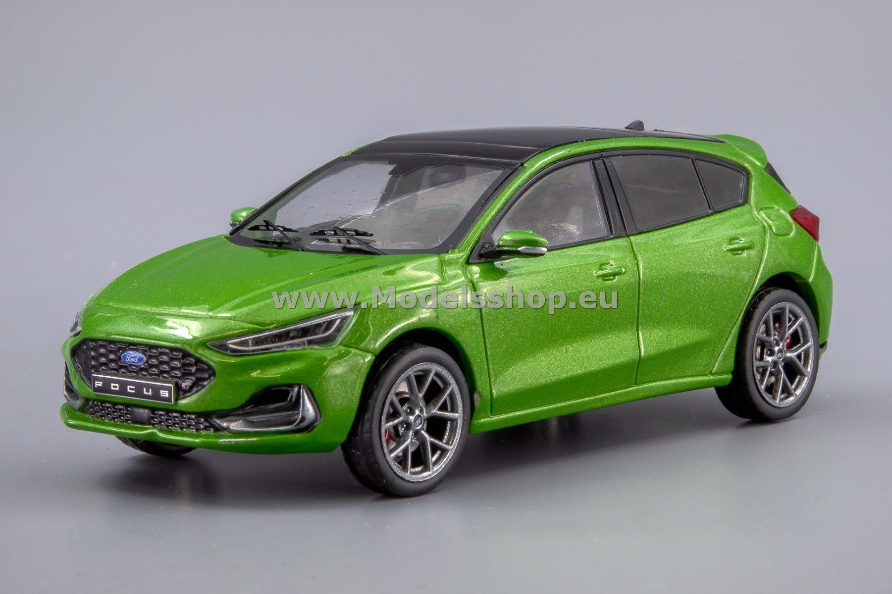 IXOMOC333.22 Ford Focus ST, 2022 /green/ 