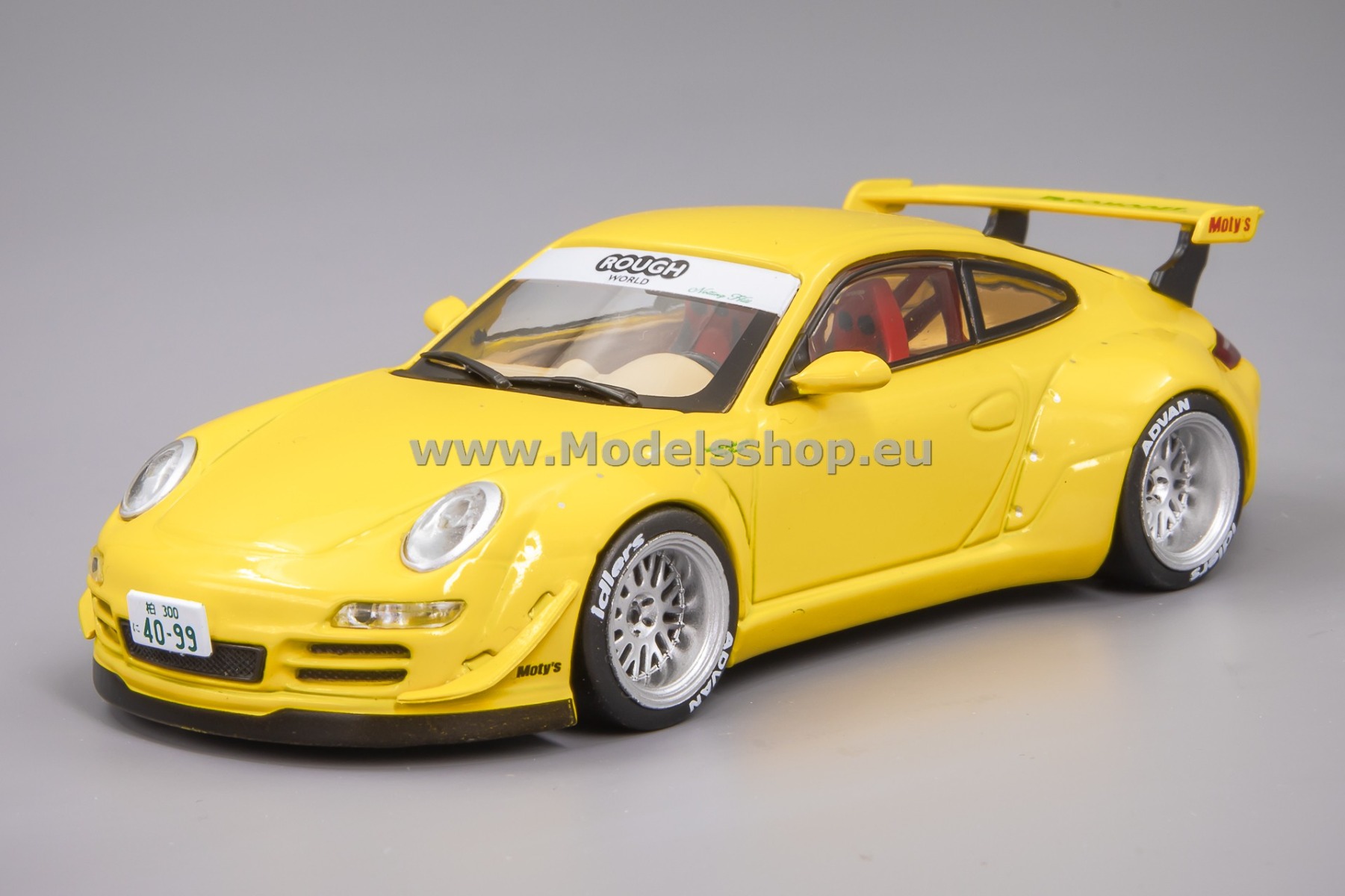 IXOMOC339.22 Porsche RWB 997 /yellow/
