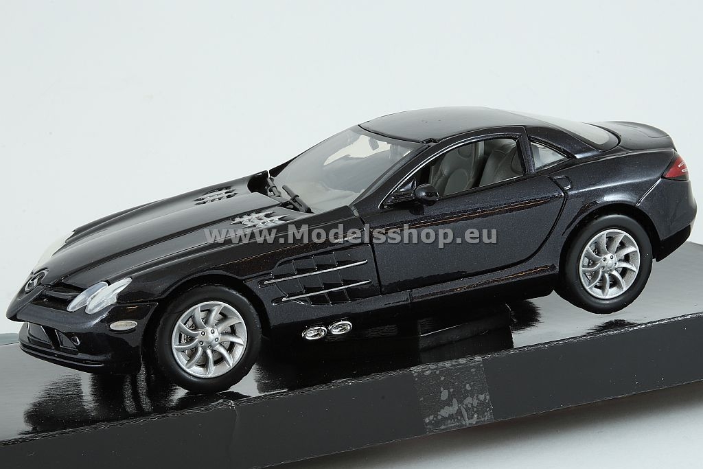 Mercedes-Benz SRL McLaren /black/