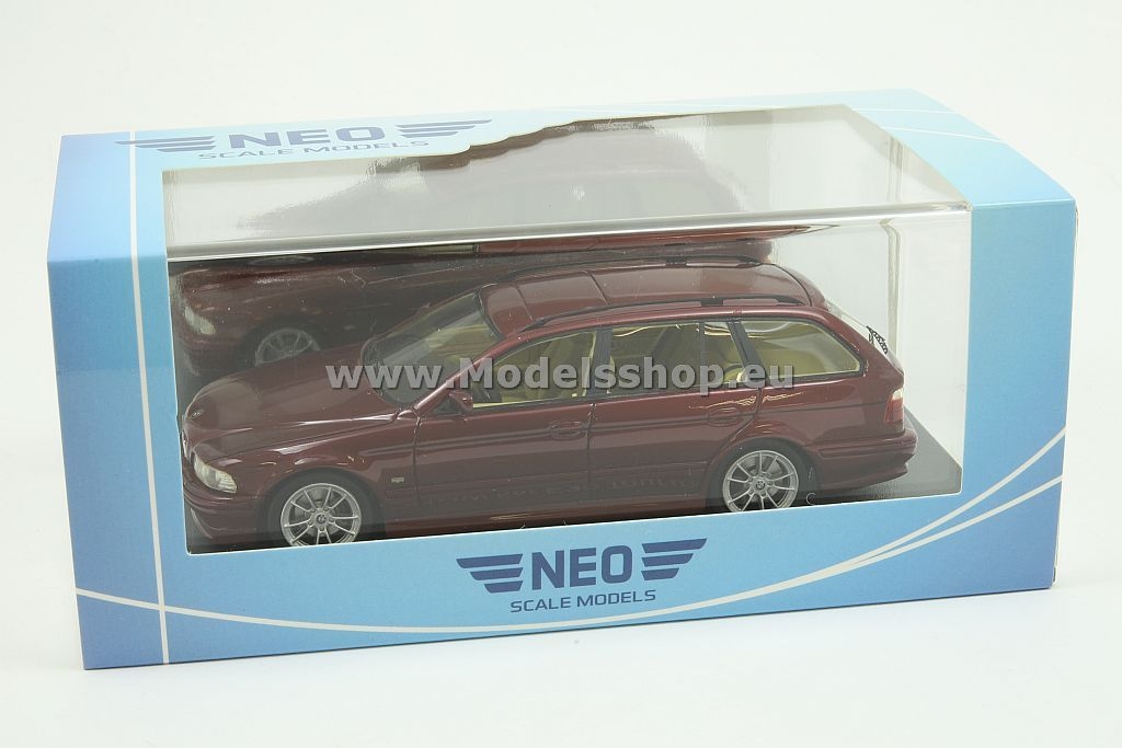 BMW 520i Touring (E39), 2002 /metallic-dark red/